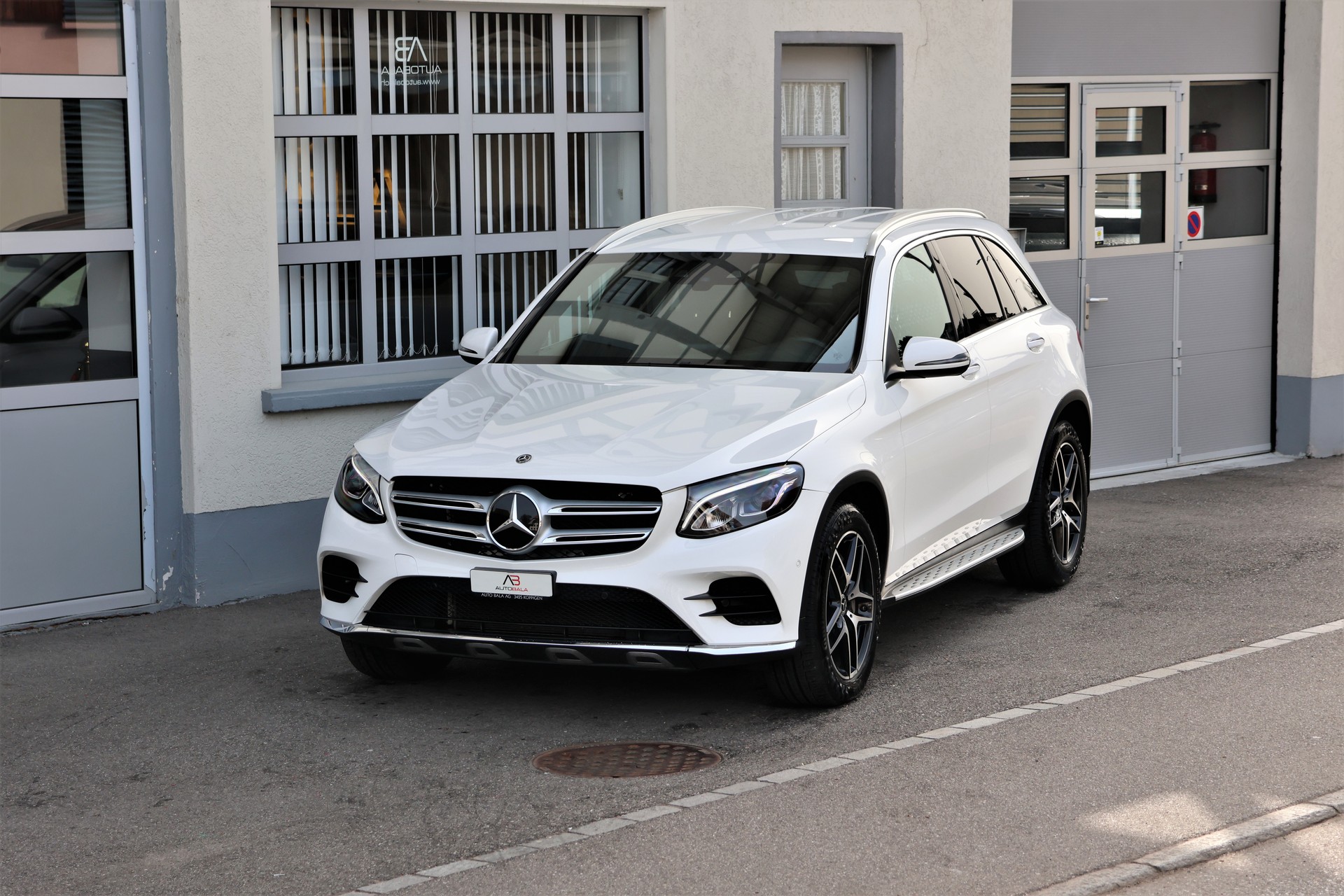 MERCEDES-BENZ GLC 250 d AMG Line 4Matic 9G-Tronic (CH)