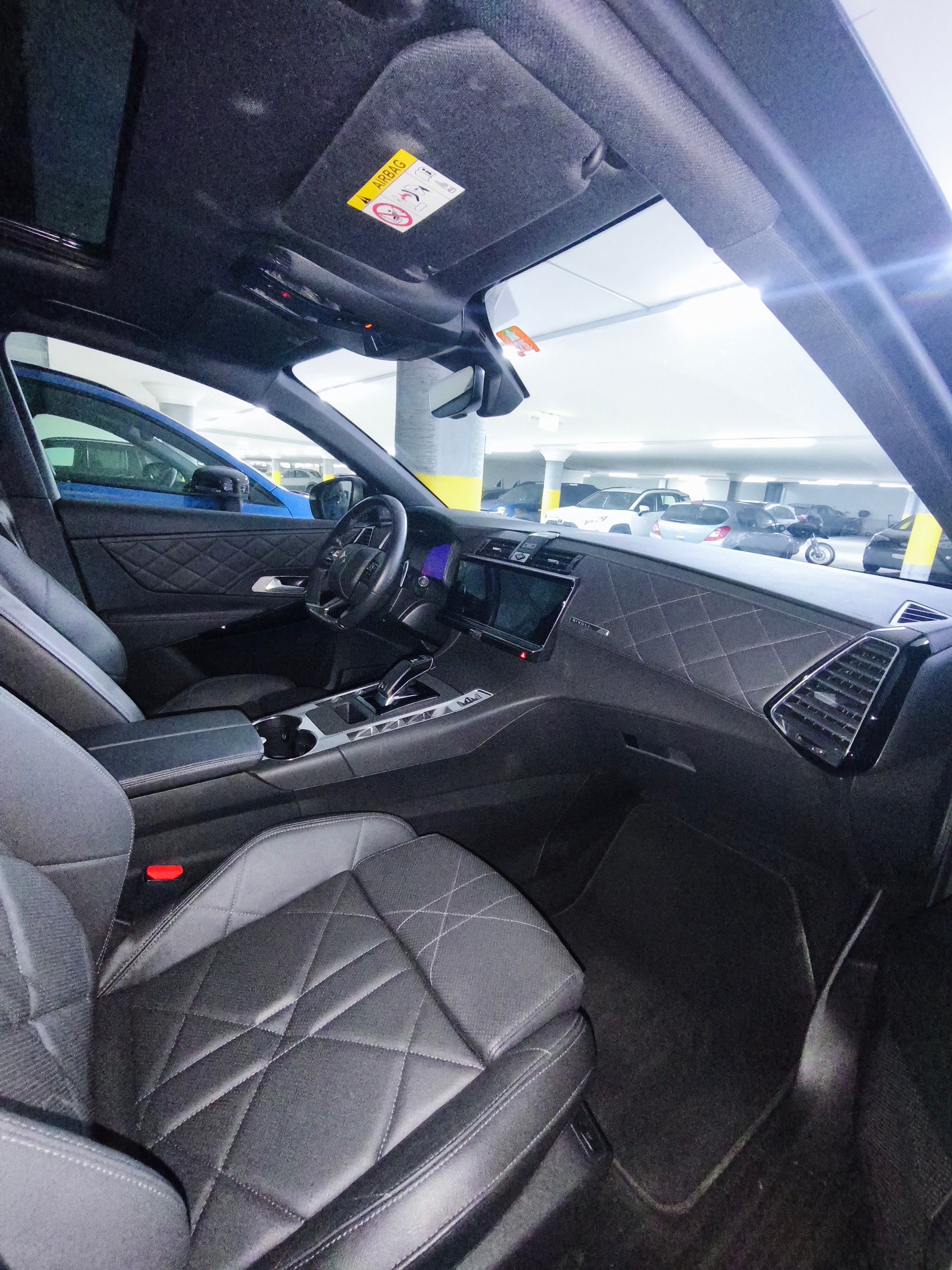 DS AUTOMOBILES DS 7 Crossback E-Tense 300 4x4 Rivoli-image-7