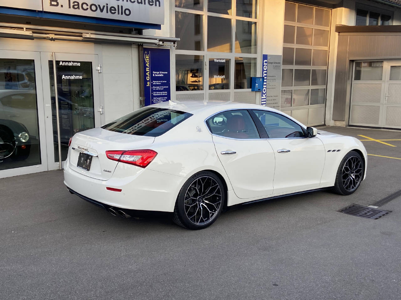 MASERATI Ghibli 3.0 V6-image-5