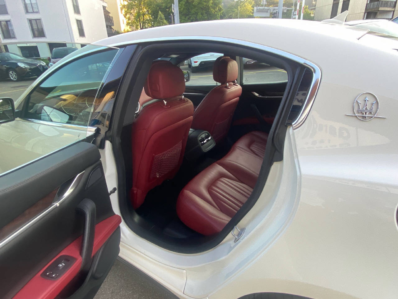 MASERATI Ghibli 3.0 V6-image-8