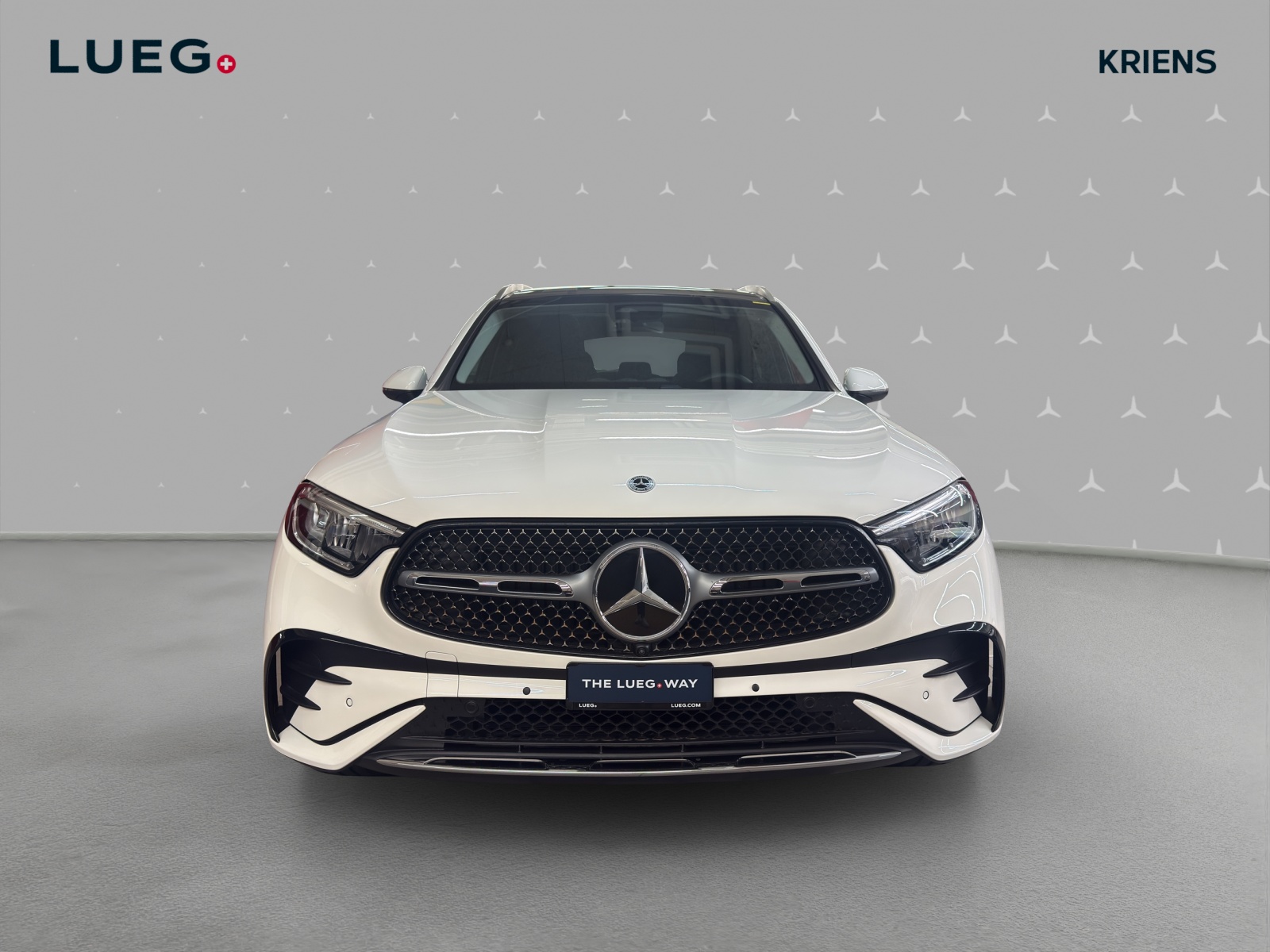 MERCEDES-BENZ GLC 200 4M - AMG / 360 Grad Kamera / Head-Up Display / Panorama-Dach-image-5