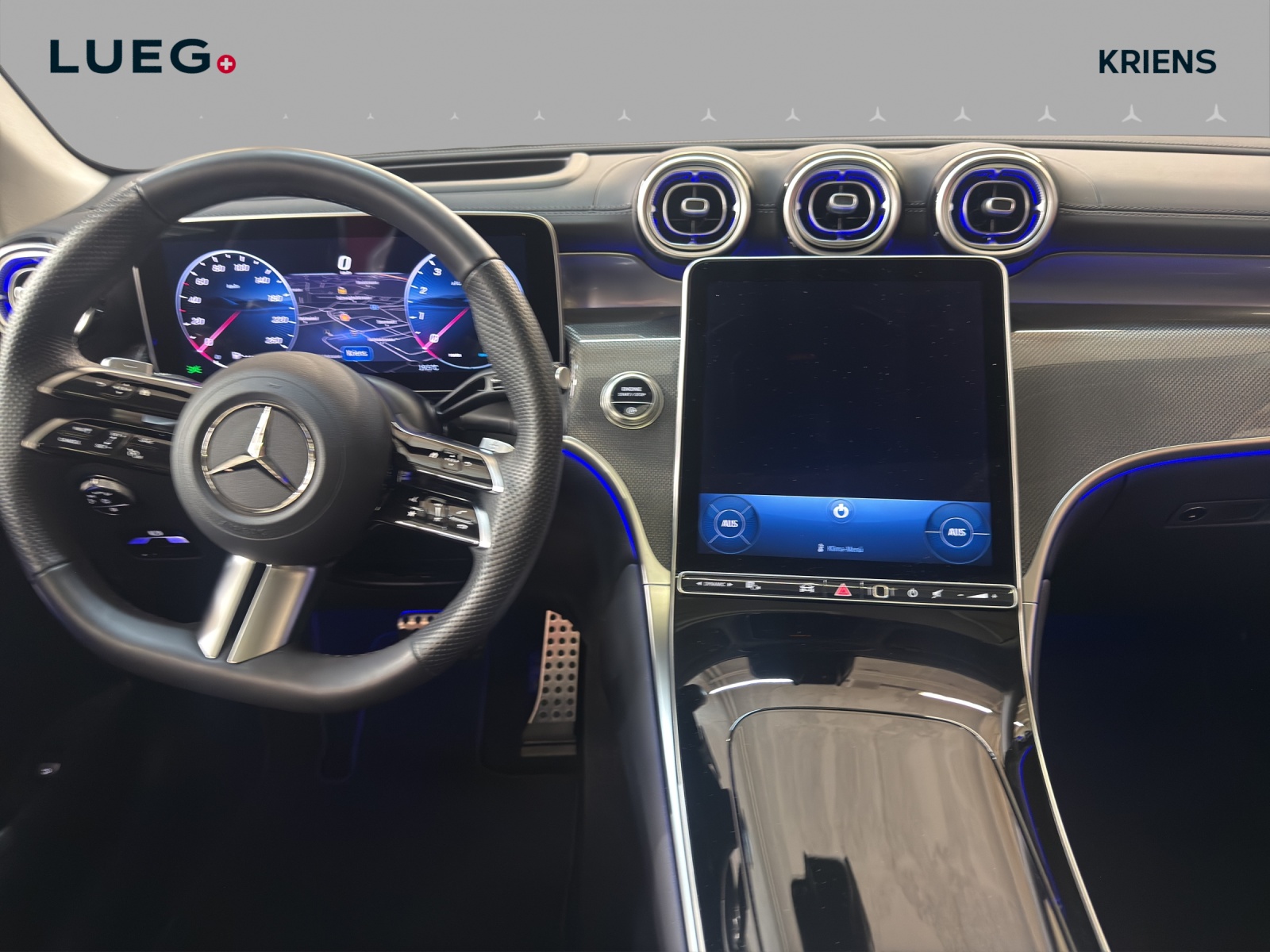 MERCEDES-BENZ GLC 200 4M - AMG / 360 Grad Kamera / Head-Up Display / Panorama-Dach-image-11