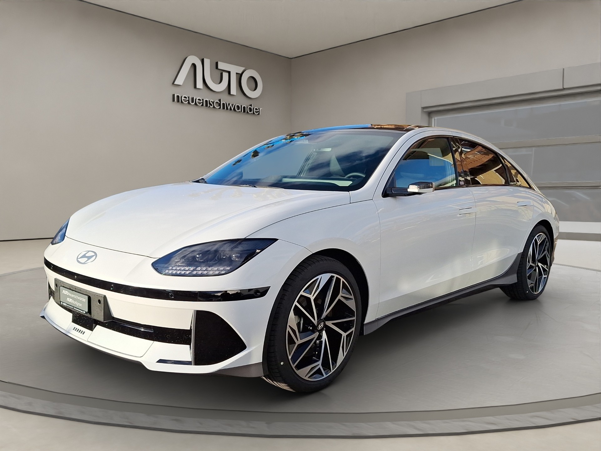 HYUNDAI Ioniq 6 77kWh Launch Edition 4WD