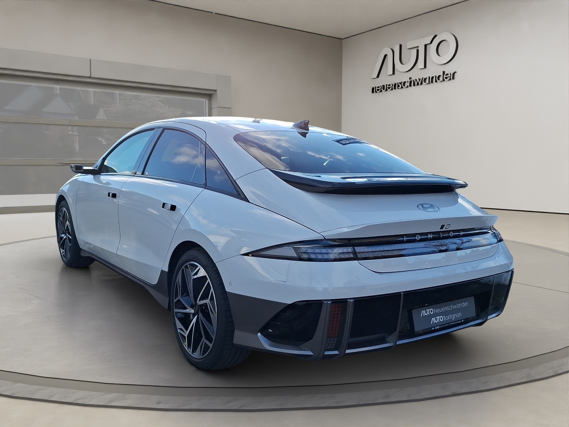 HYUNDAI Ioniq 6 77kWh Launch Edition 4WD-image-6
