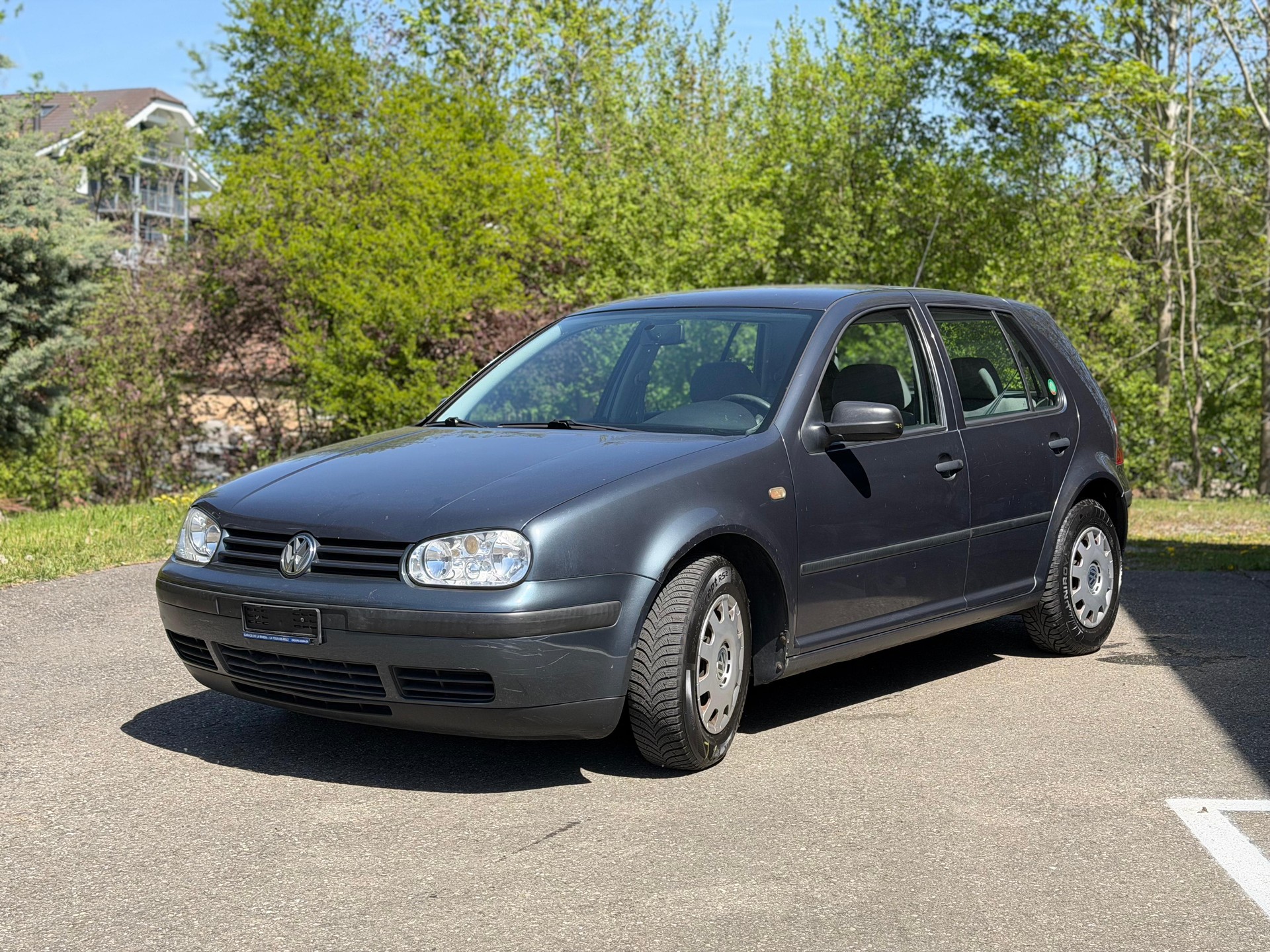 VW Golf 1.6 Comfortline-showroom-element-1