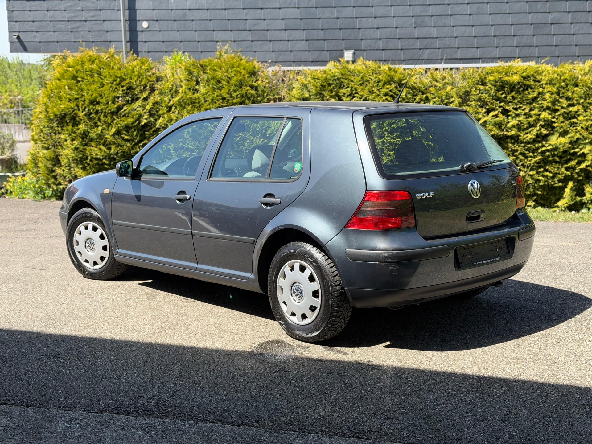VW Golf 1.6 Comfortline-showroom-element-2