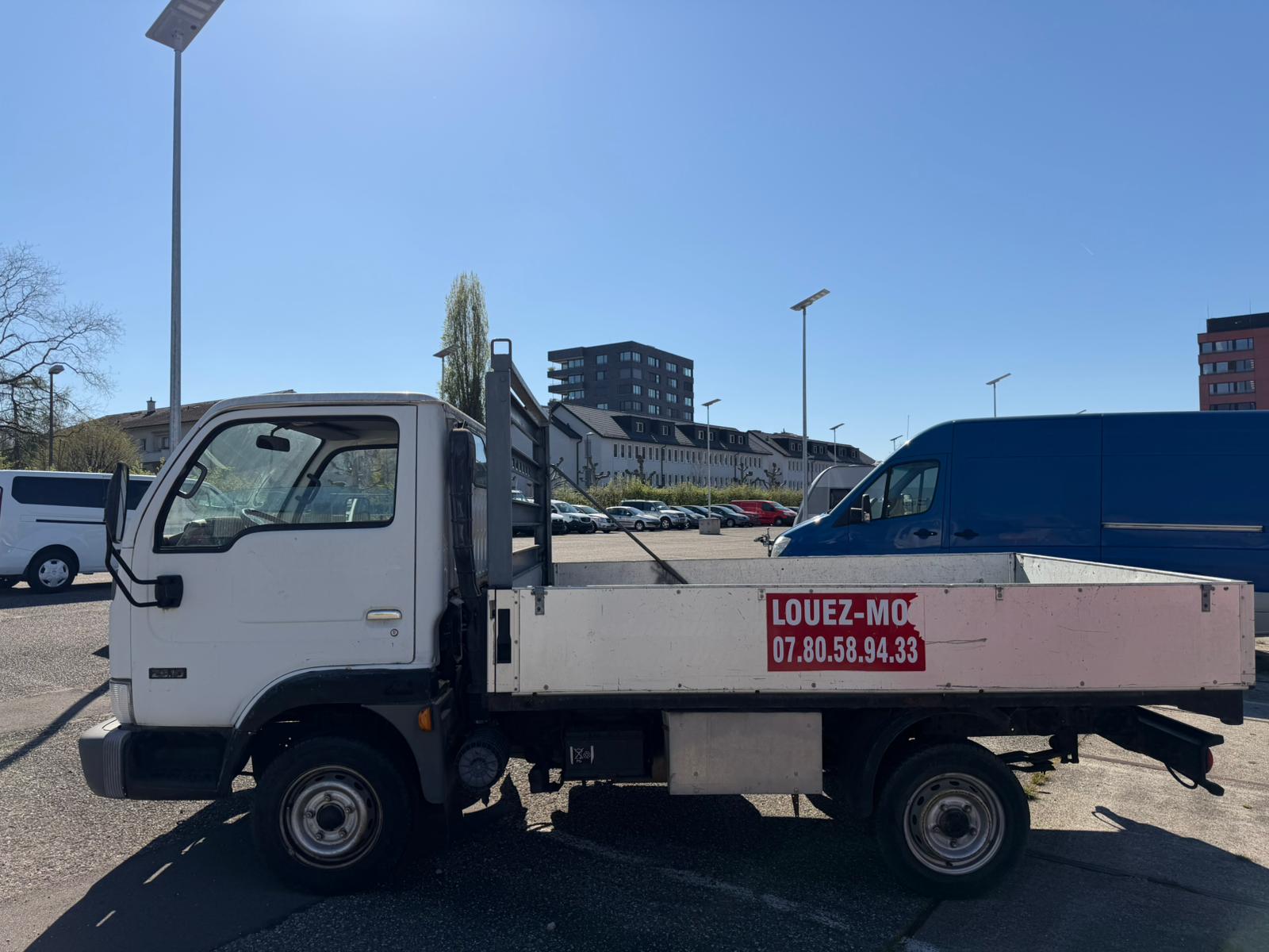 NISSAN Cabstar 28.10-showroom-element-1