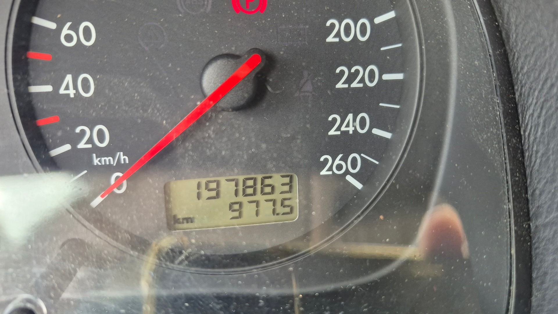 VW Golf 1.8 GTI-image-13