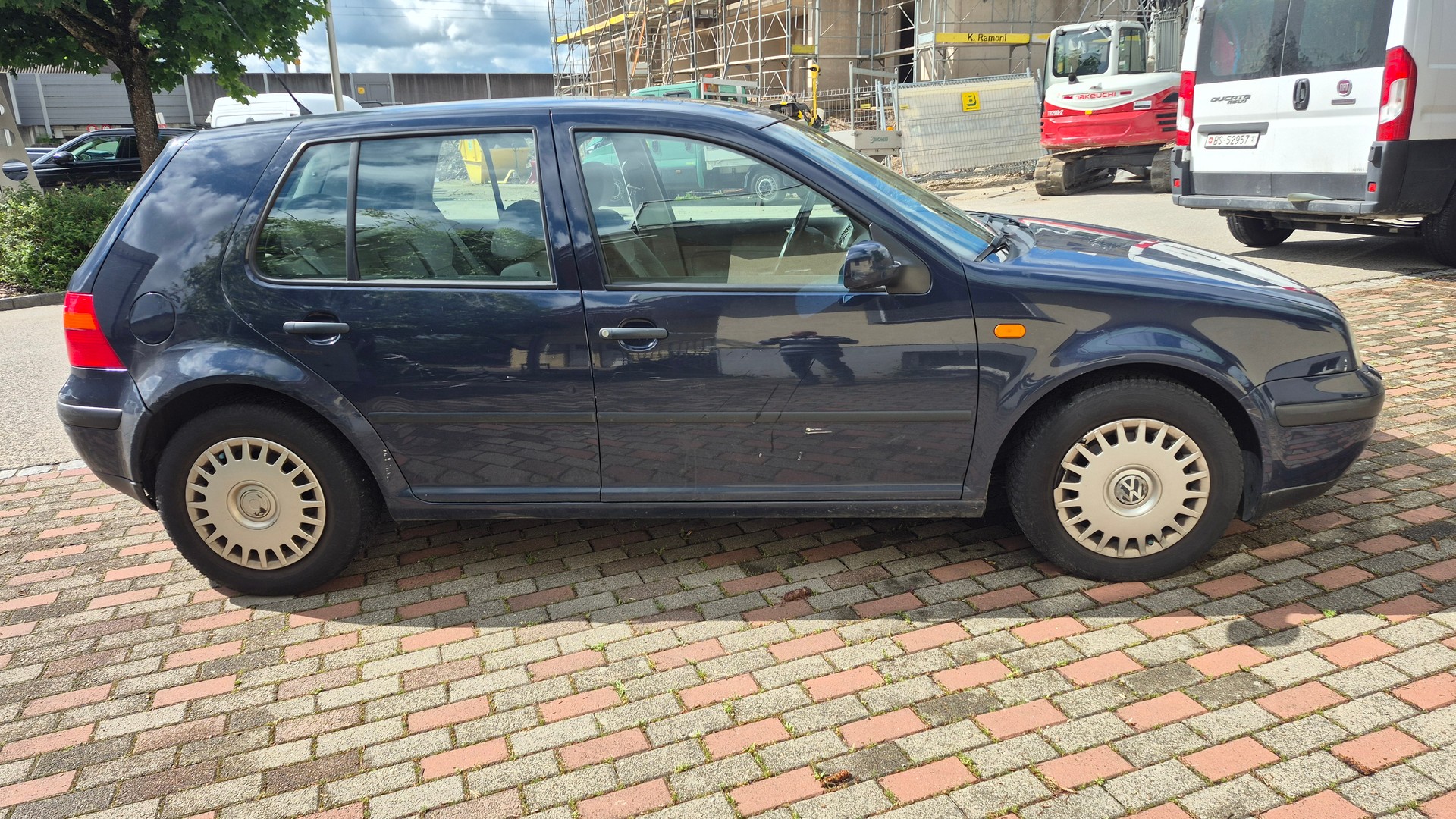 VW Golf 1.8 GTI-image-3