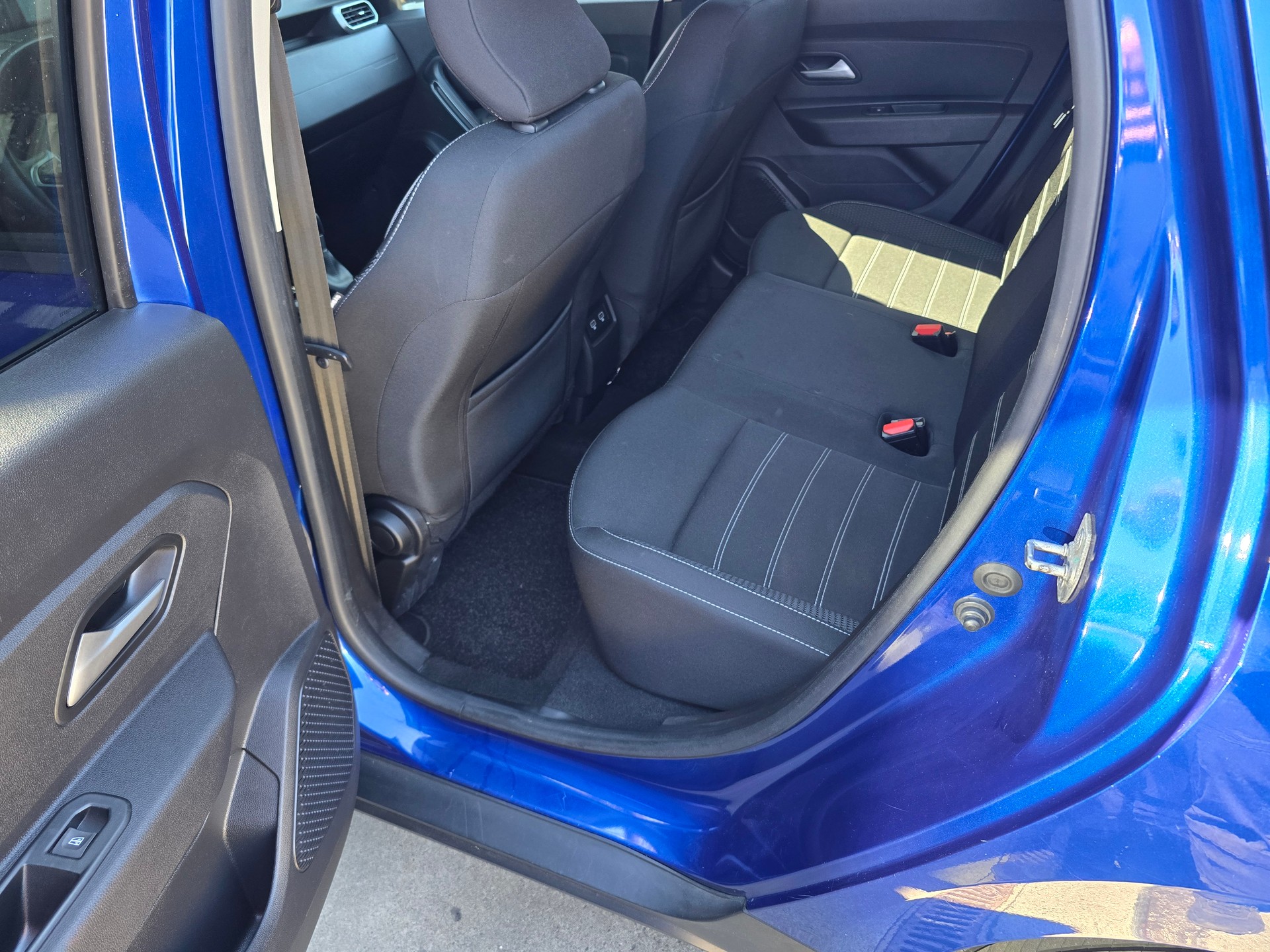 DACIA Duster TCe 150 Journey EDC 4x2-image-10
