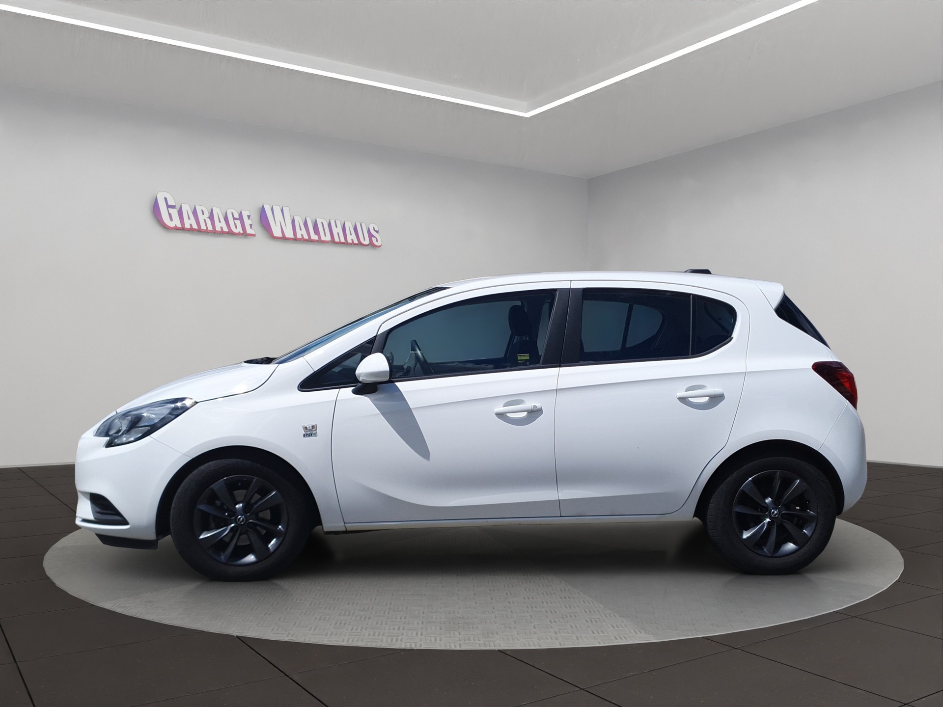 OPEL Corsa 1.4 EcoTec 120 Years Edition-image-1