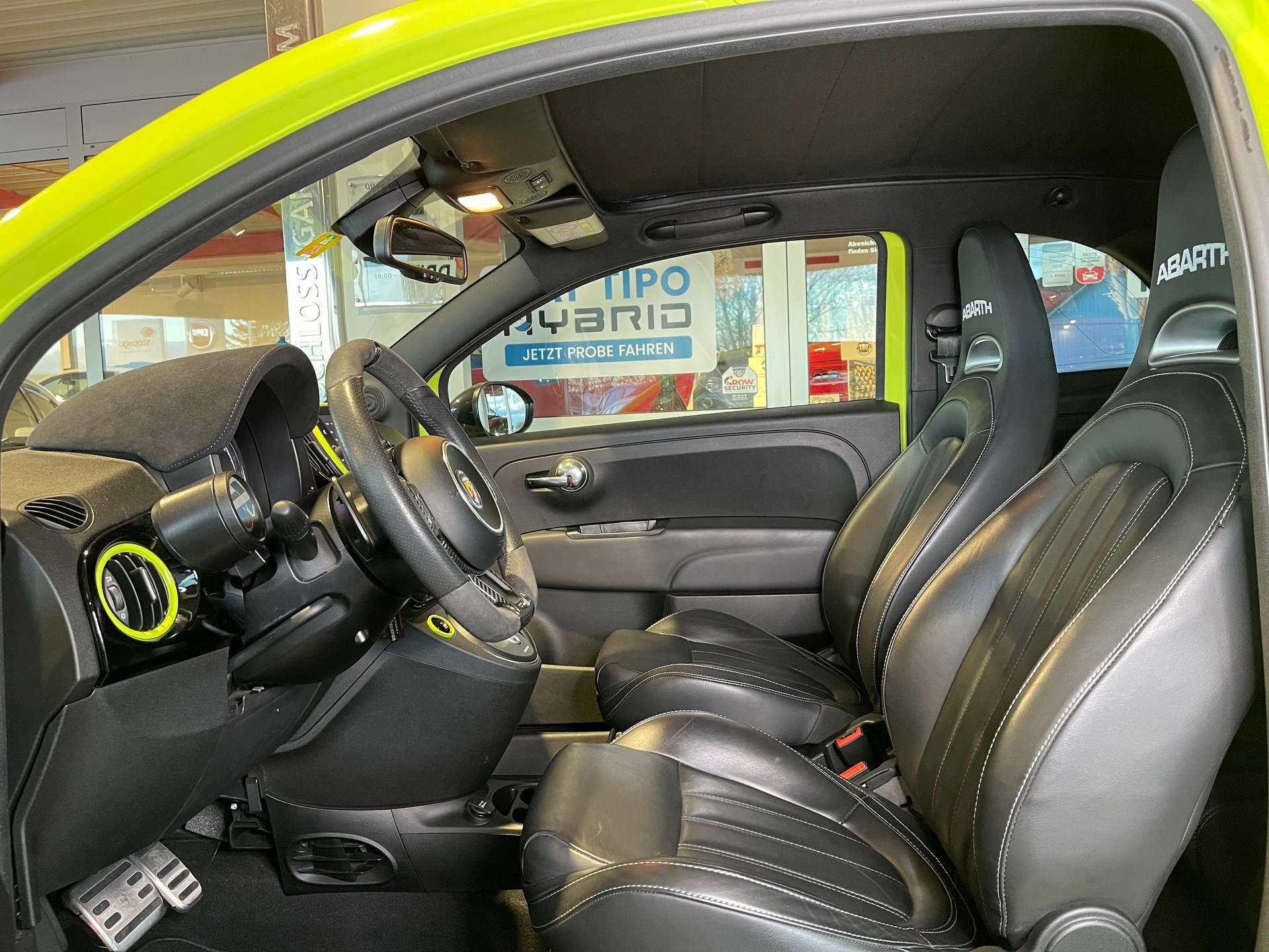 FIAT 595 C Abarth 1.4 T-Jet-showroom-element-1