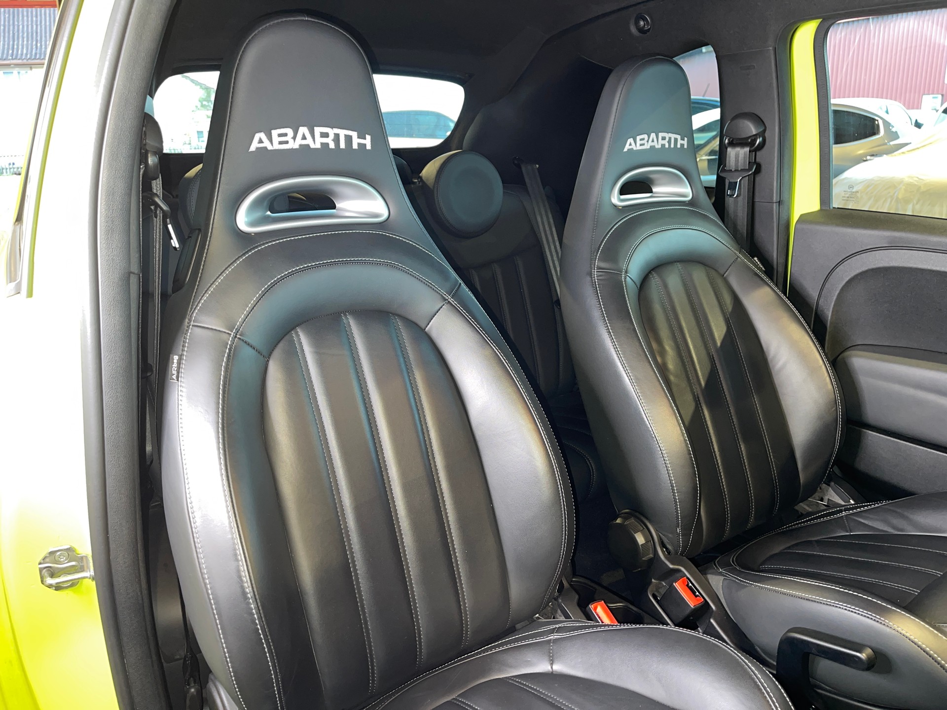 FIAT 595 C Abarth 1.4 T-Jet-image-13