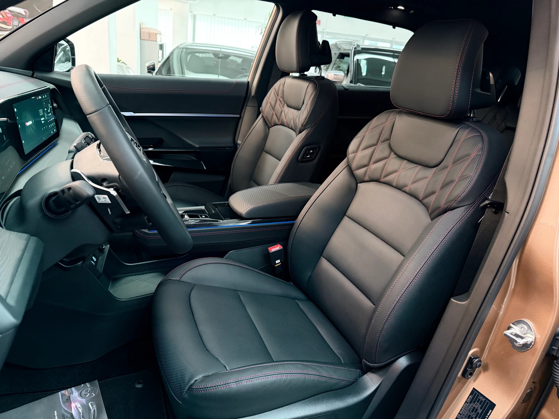 KGM-SsangYong Actyon 1.5 T GDI Panorama 4WD Automat-image-10