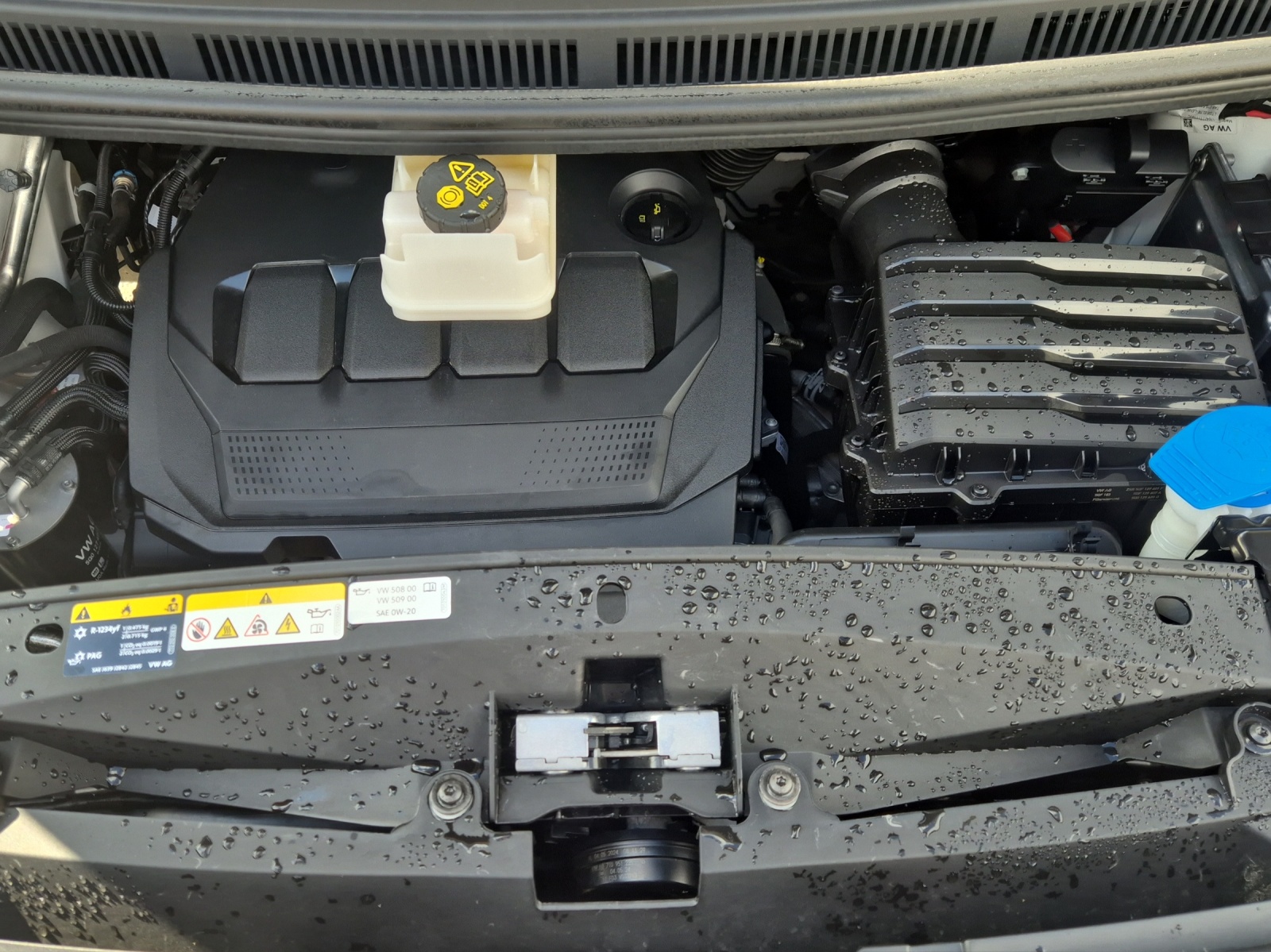 VW Multivan 2.0 TDI Life DSG-image-20