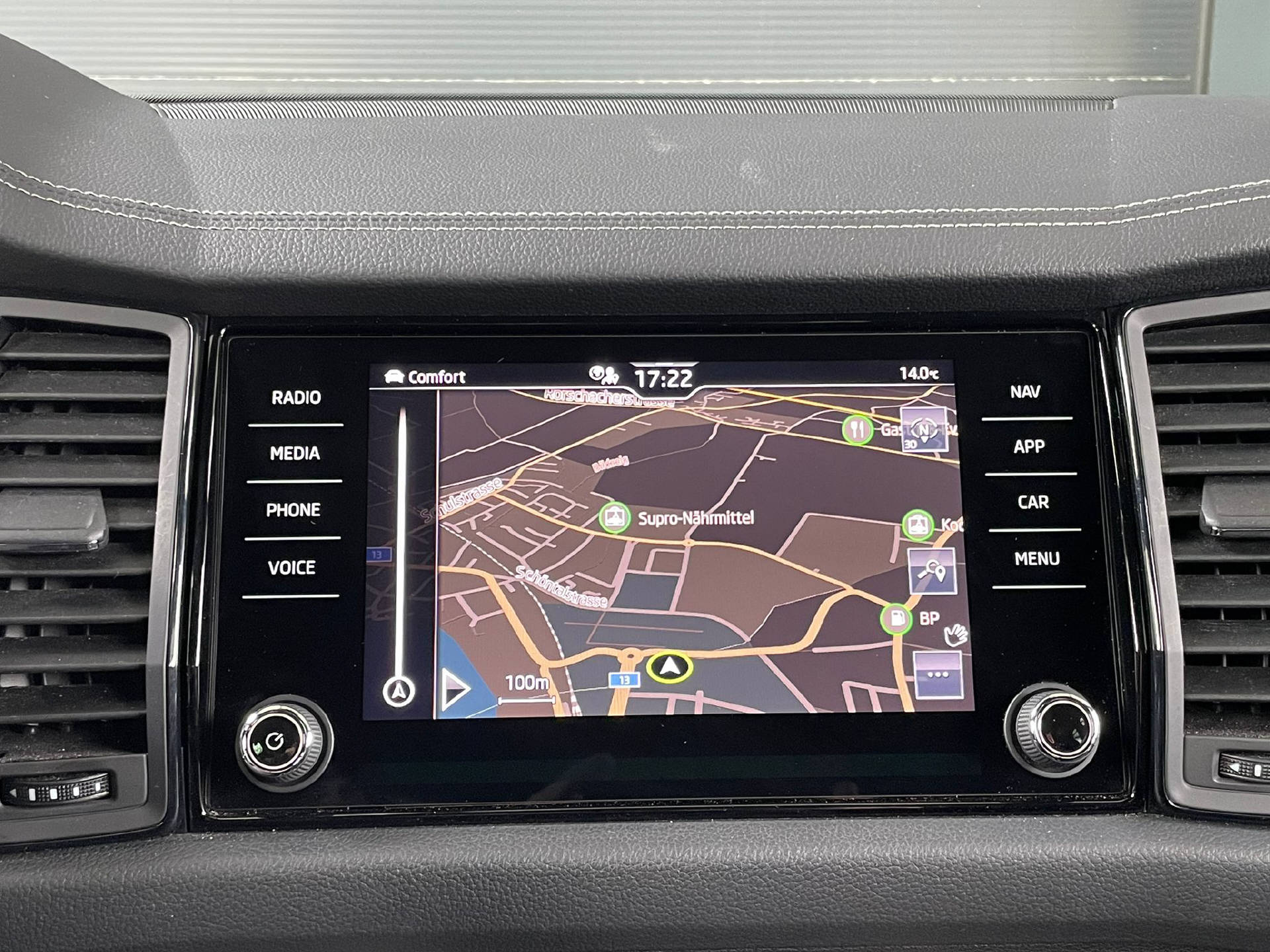 SKODA Kodiaq 2.0 TDI 200 Sportline DSG-image-14