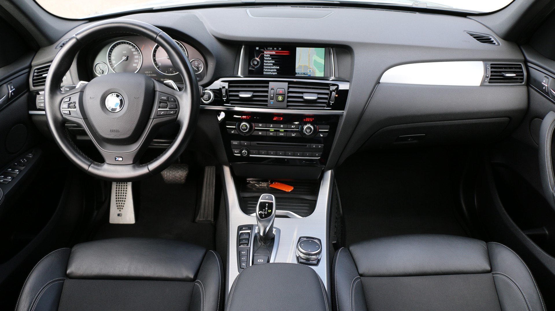BMW X3 xDrive 28i M Sport-image-18