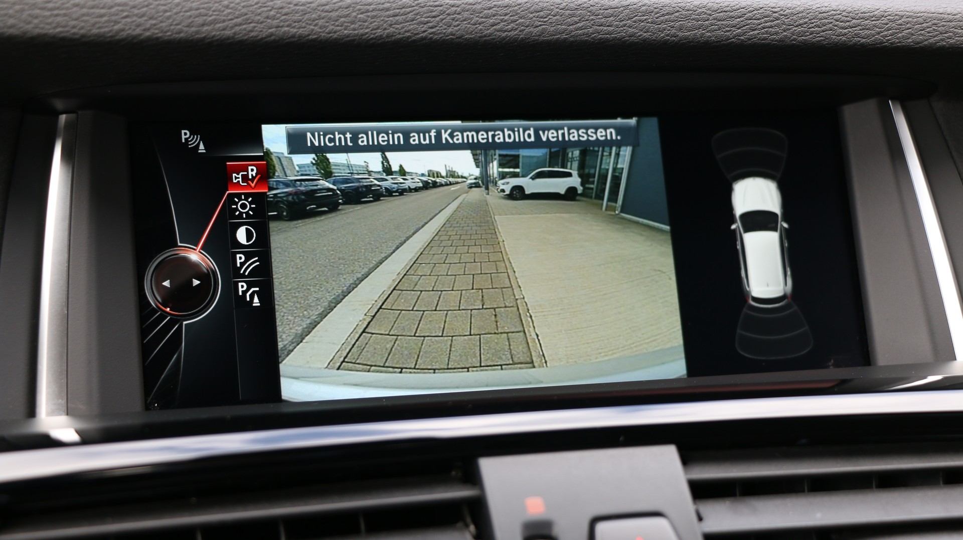 BMW X3 xDrive 28i M Sport-image-8