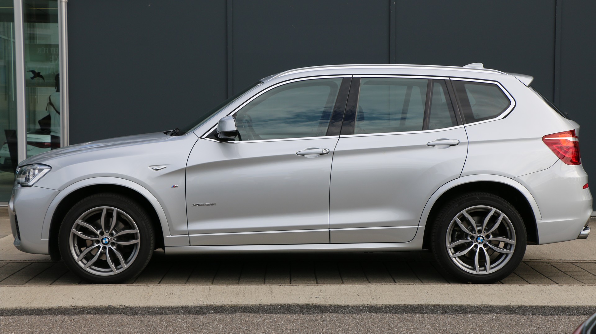 BMW X3 xDrive 28i M Sport-image-2