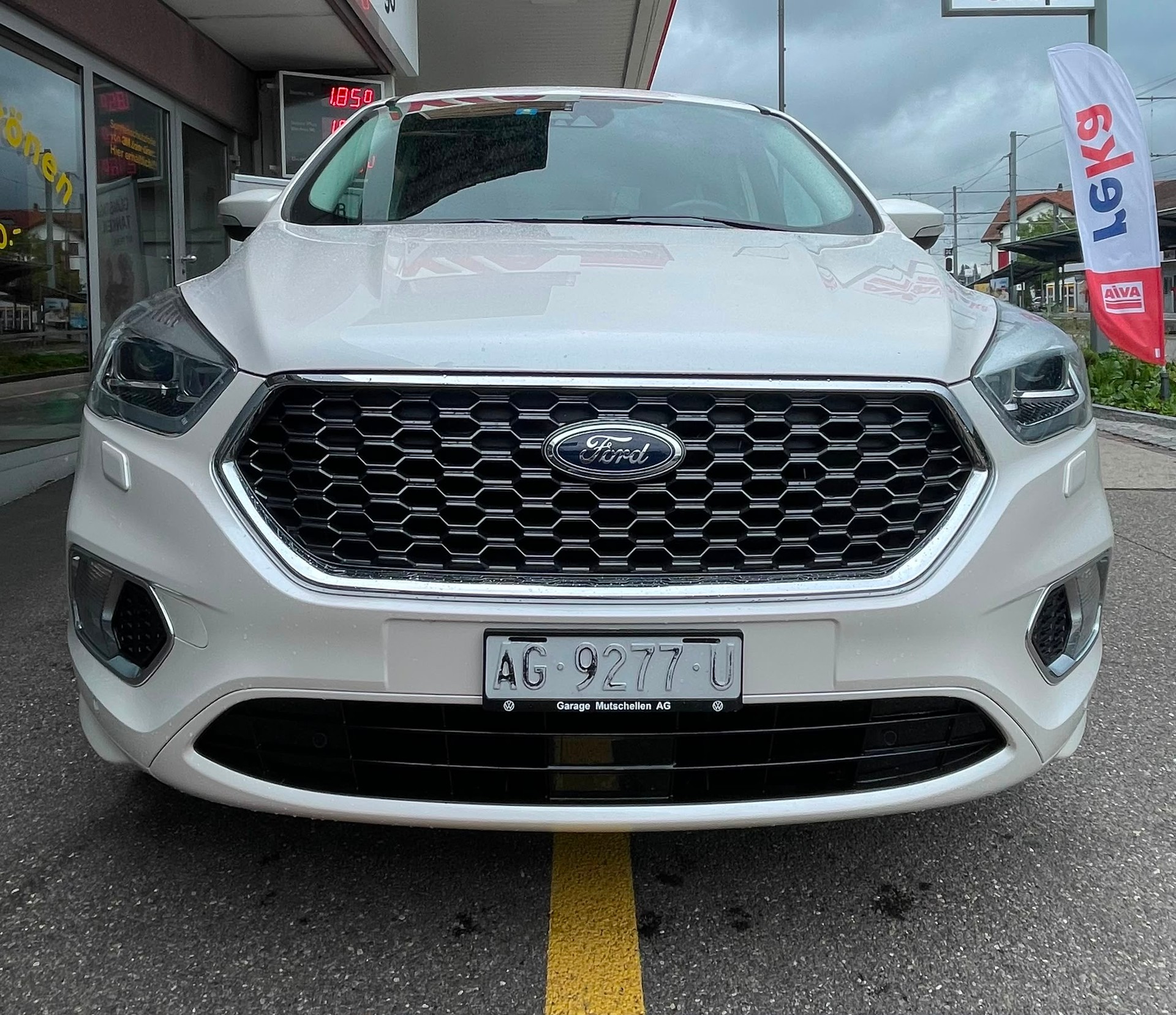 FORD Kuga 1.5 SCTi Vignale 4WD Automatic CH-Auto 70% Rabatt-image-1