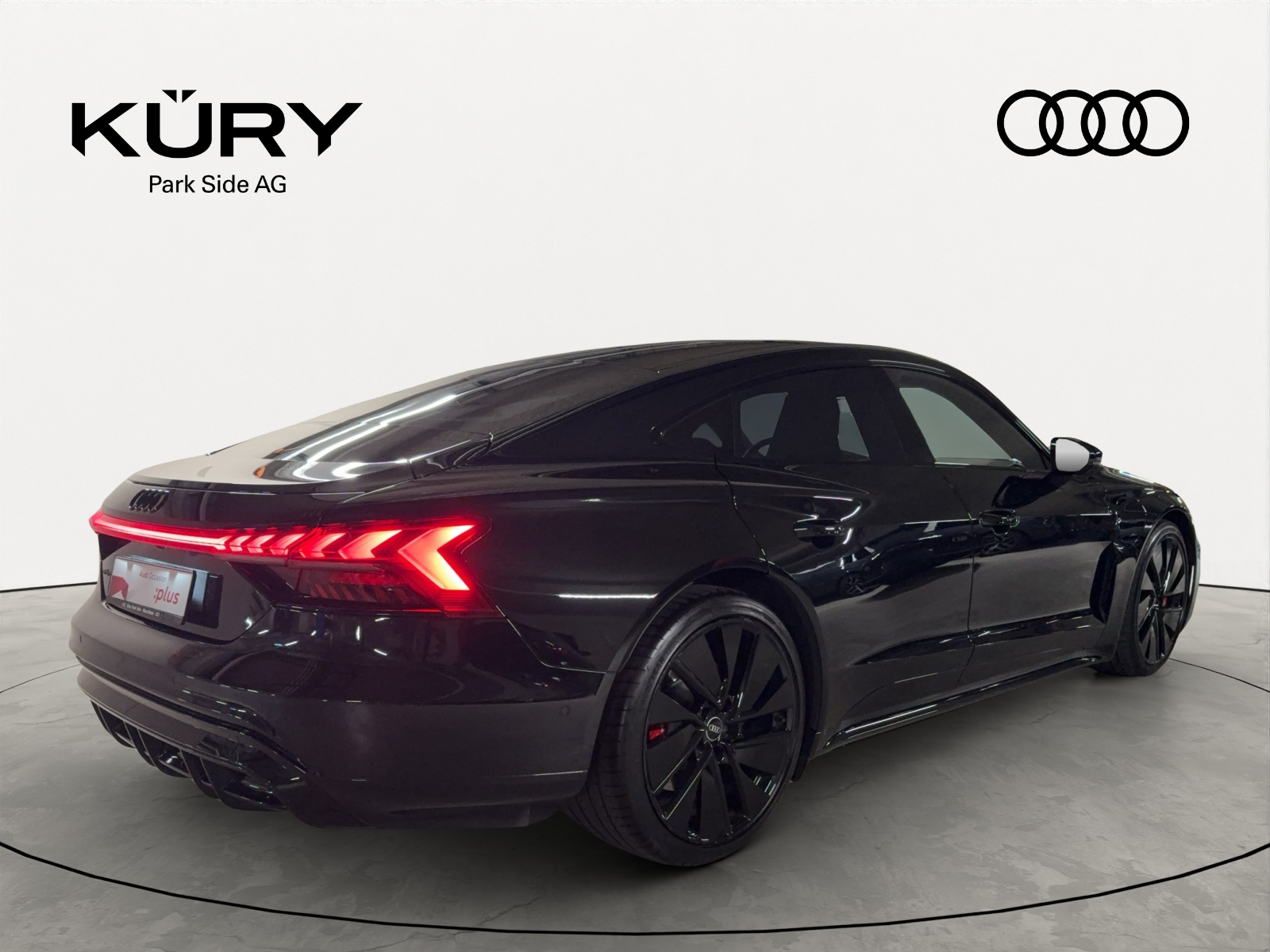 AUDI Audi e-tron GT-showroom-element-3