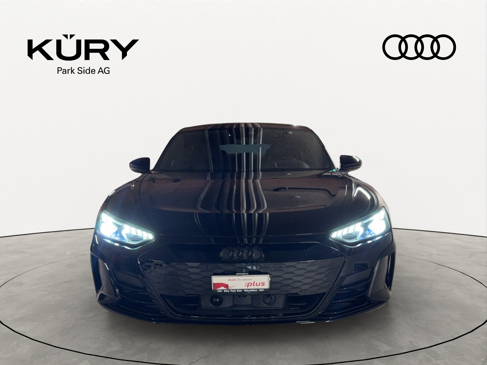 AUDI Audi e-tron GT-showroom-element-1