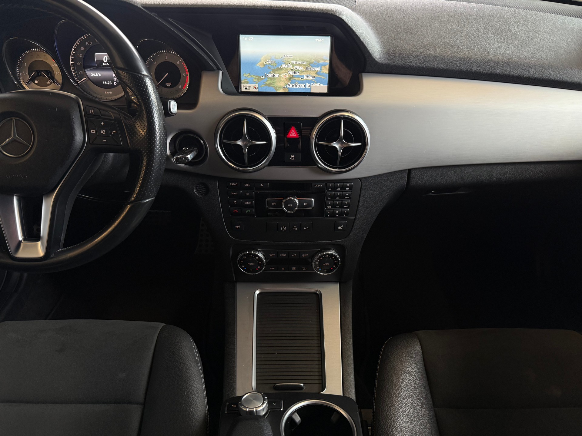 MERCEDES-BENZ GLK 250 BlueTEC 4Matic 7G-Tronic-image-13