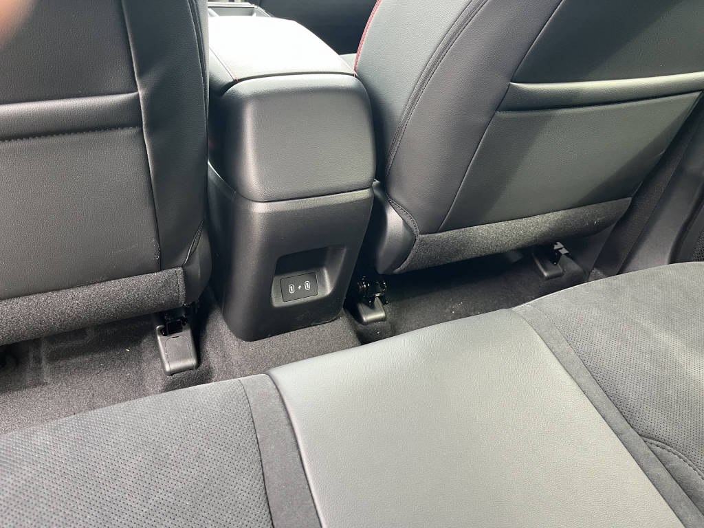 HYUNDAI Tucson 1.6 T-GDi HEV N-Line 4WD-image-14