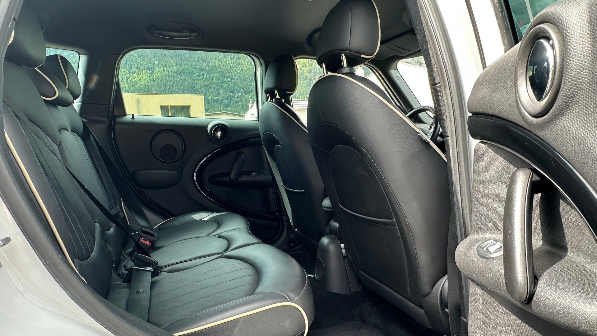 MINI Countryman Cooper S ALL4-image-9
