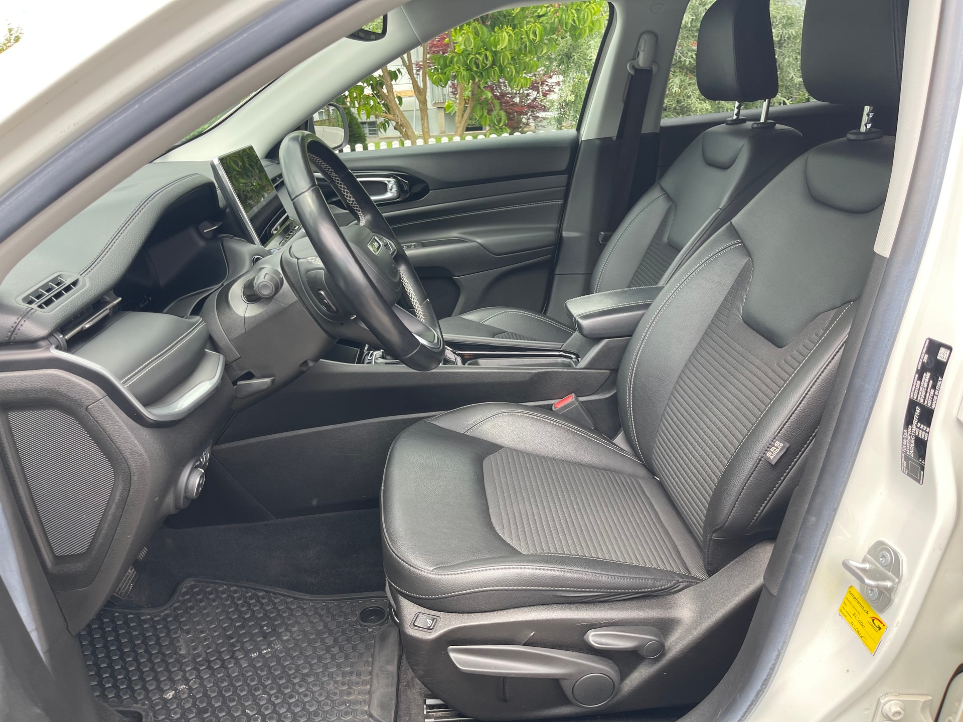 JEEP Compass 4x2 1.3 Limited DKG-image-9