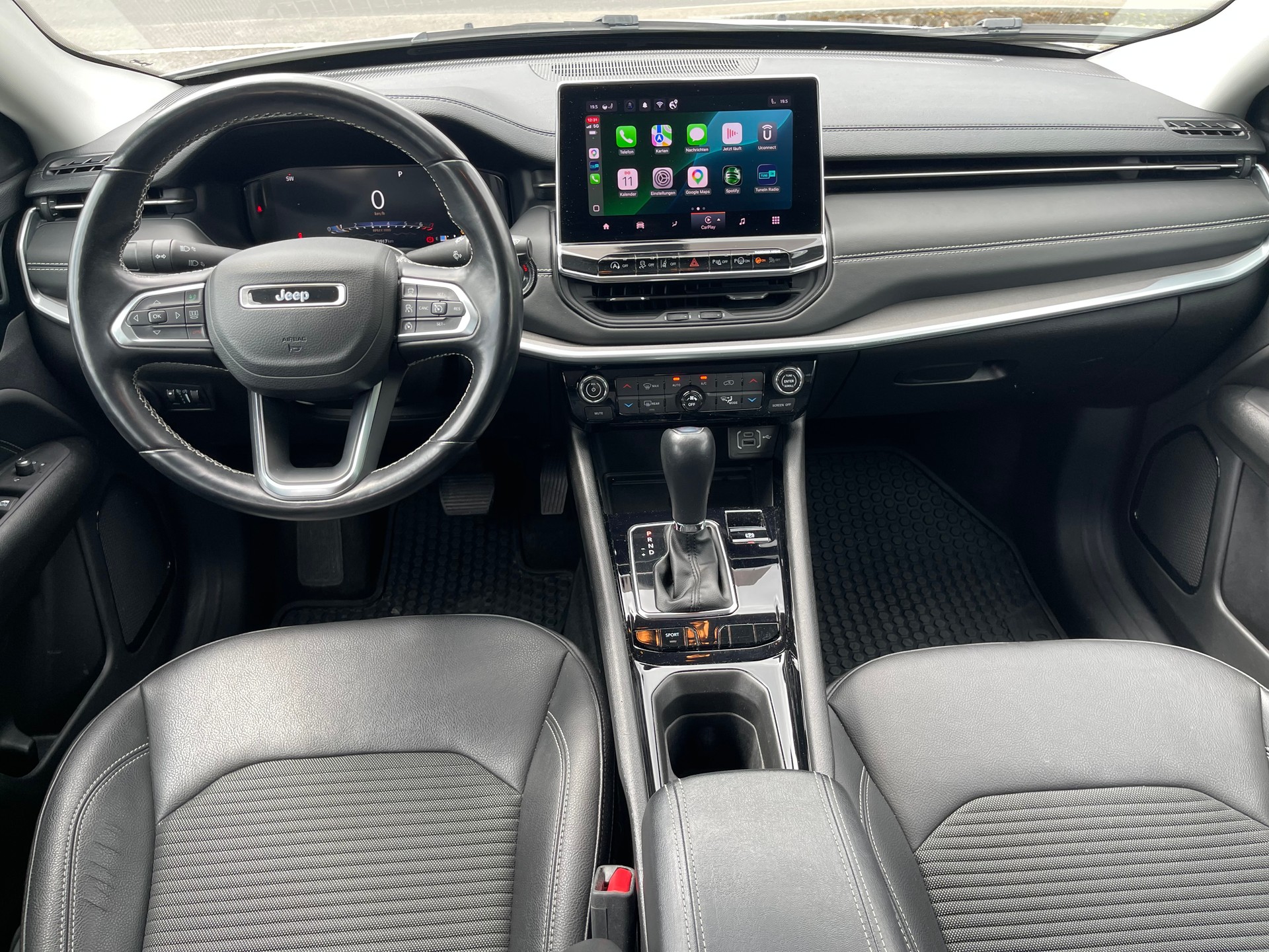 JEEP Compass 4x2 1.3 Limited DKG-image-11