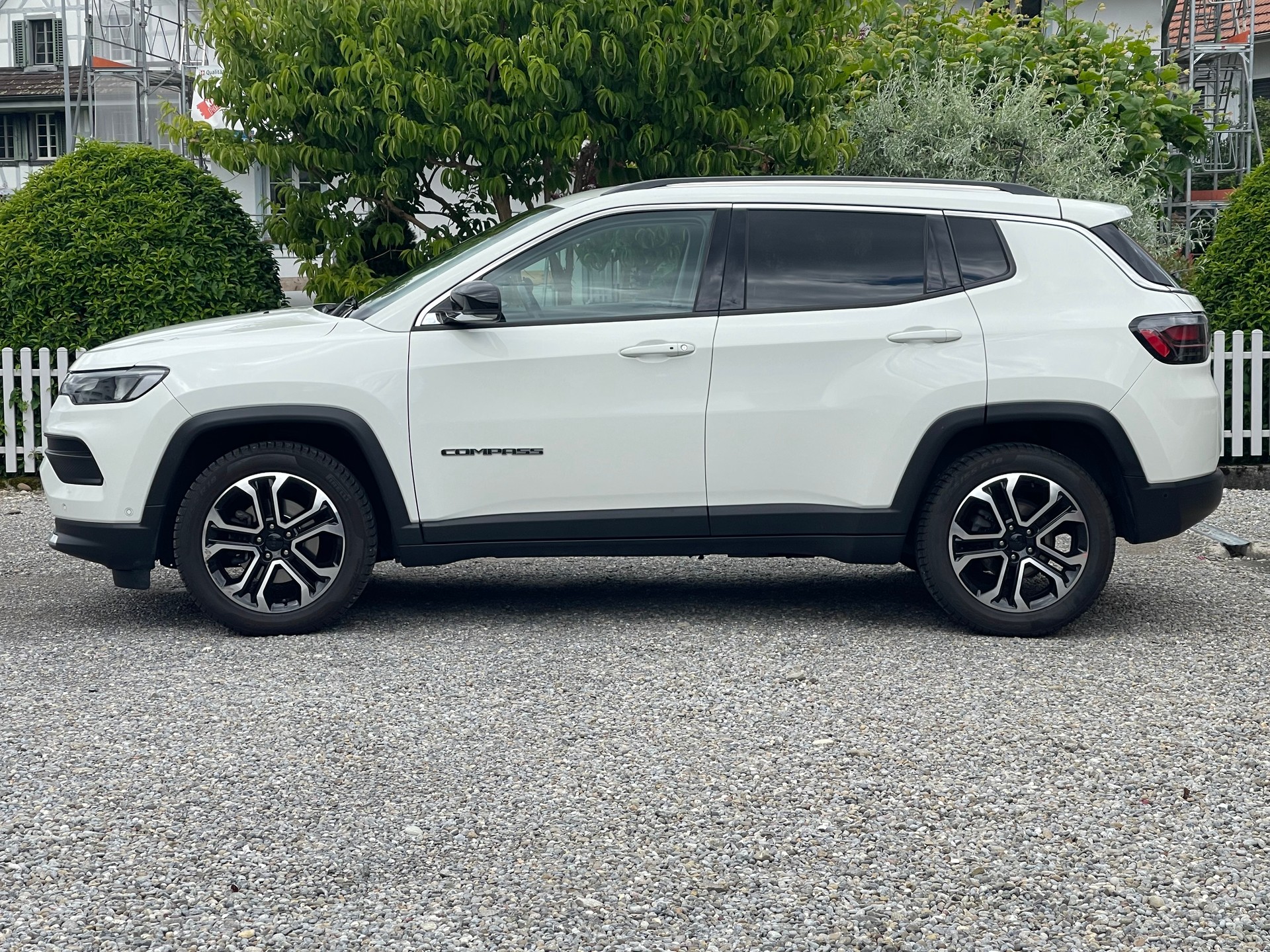 JEEP Compass 4x2 1.3 Limited DKG-image-3