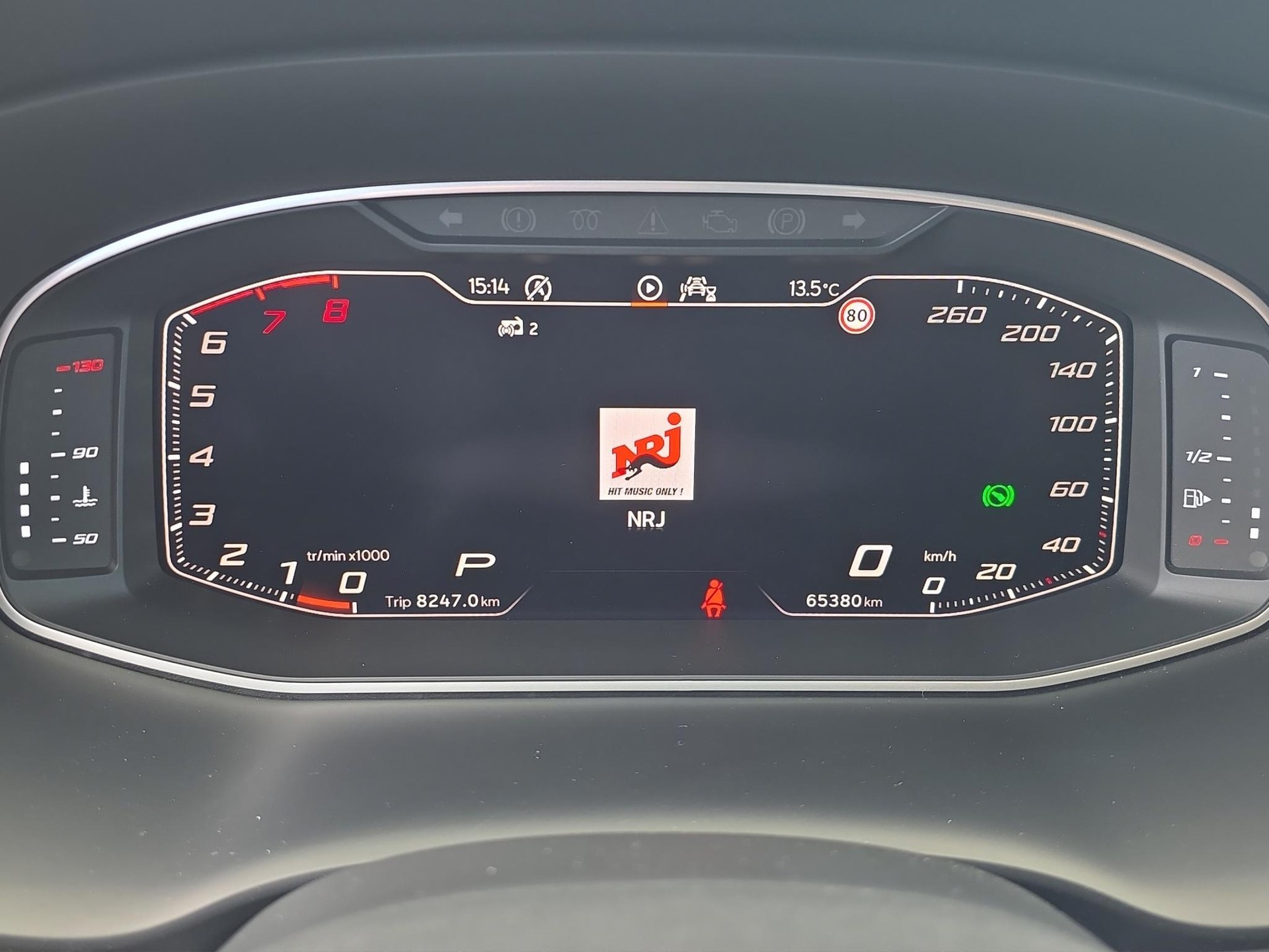 SEAT Ateca 2.0 TSI Hola FR 4Drive DSG-image-10