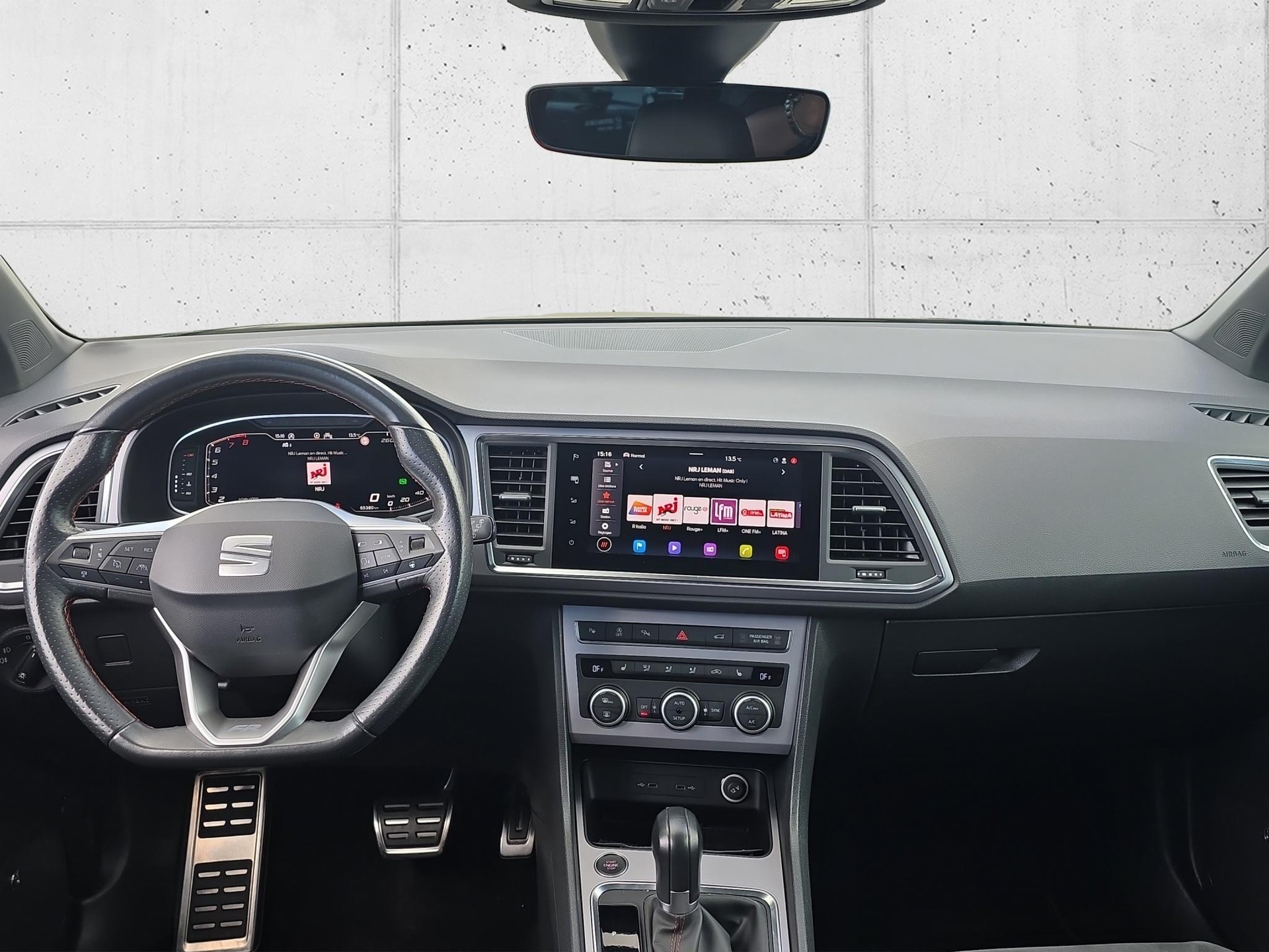 SEAT Ateca 2.0 TSI Hola FR 4Drive DSG-image-13