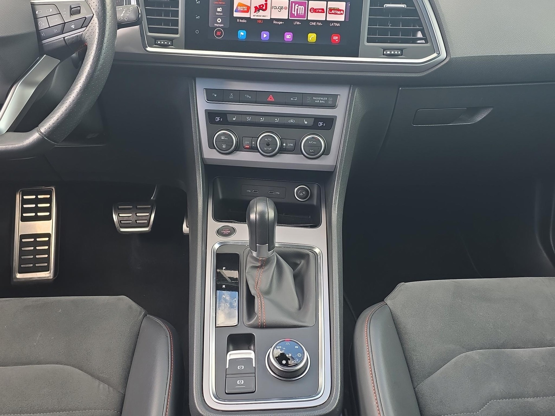 SEAT Ateca 2.0 TSI Hola FR 4Drive DSG-image-14