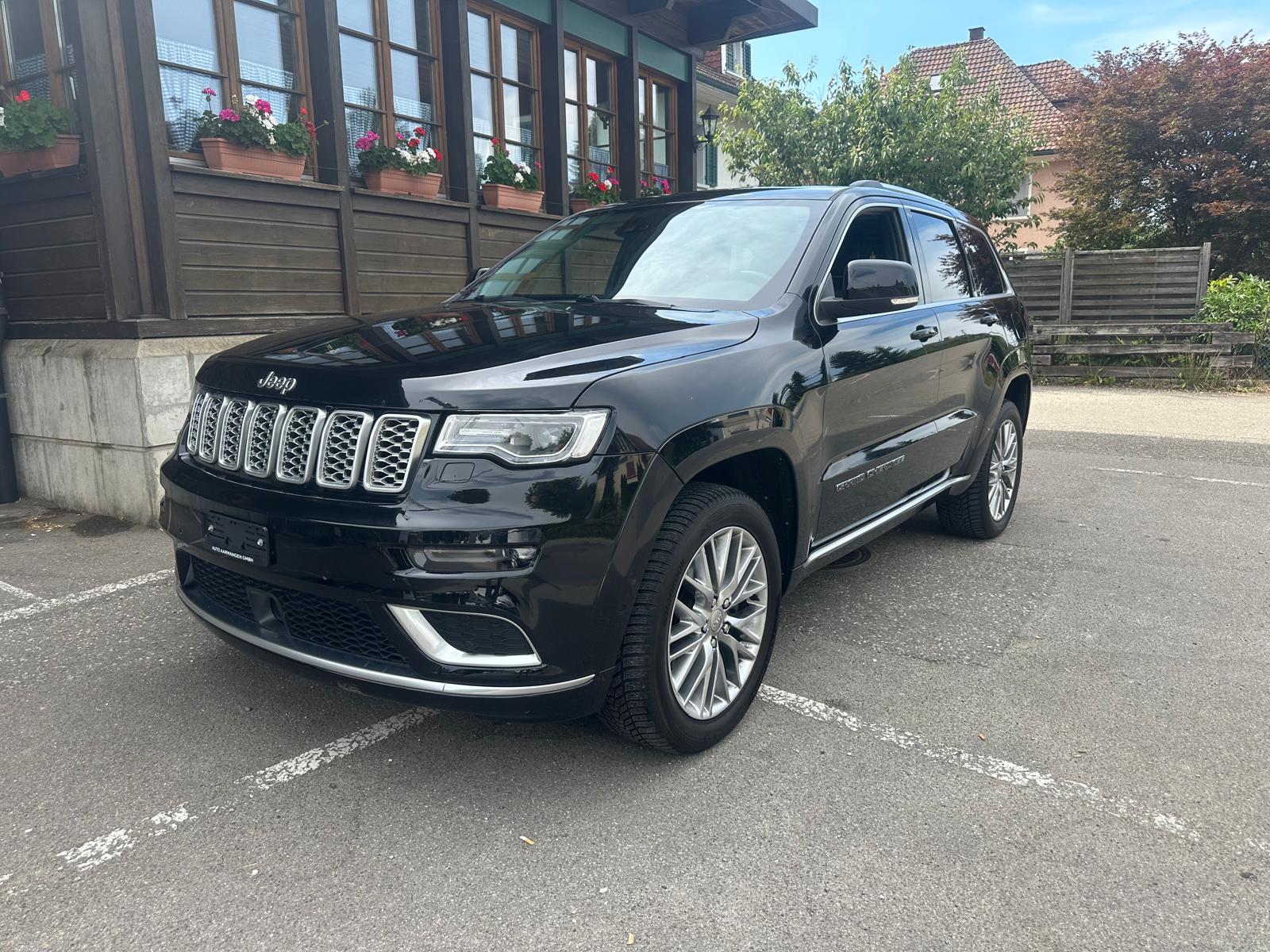 JEEP Grand Cherokee 3.0 CRD Summit Automatic-showroom-element-1