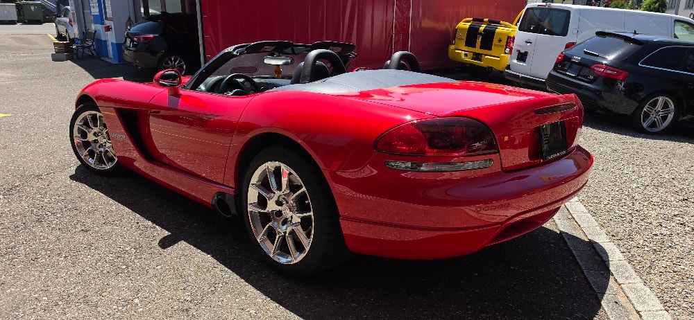 DODGE Viper SRT-10-image-4