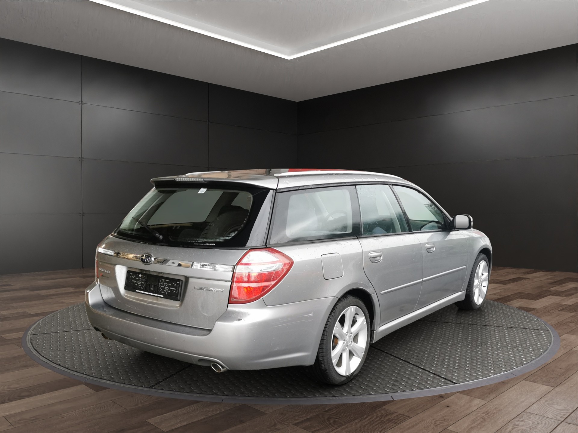 SUBARU Legacy 2.0R AWD Limited Automatic-image-6