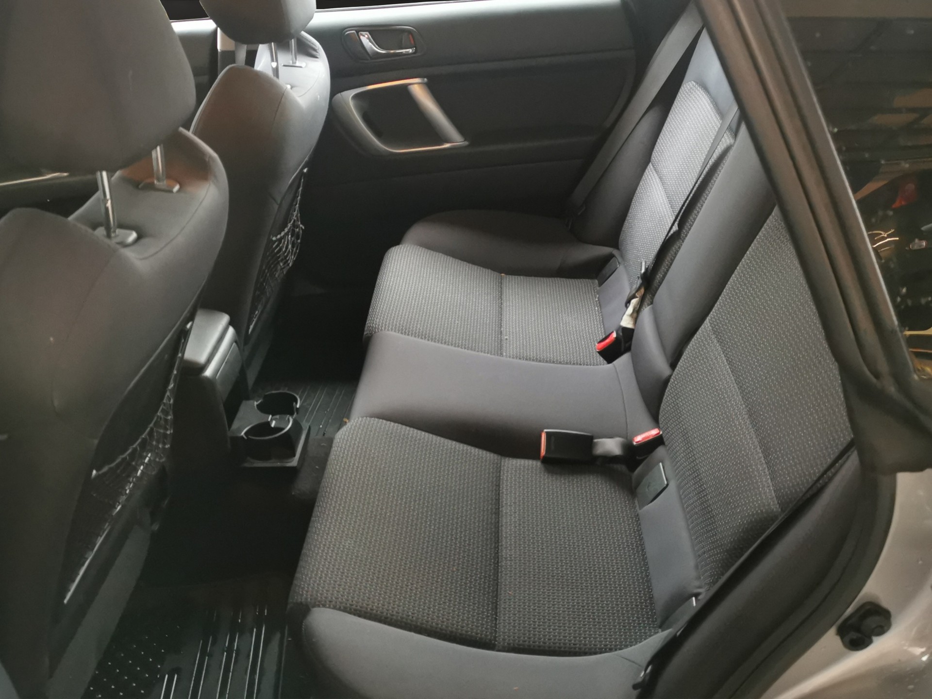 SUBARU Legacy 2.0R AWD Limited Automatic-image-13