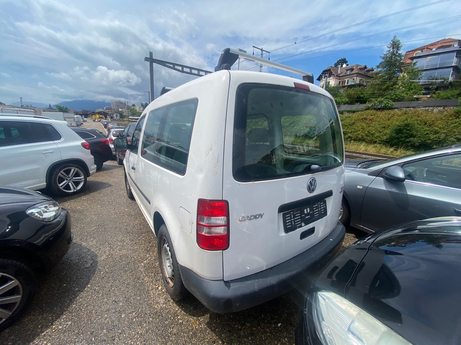 VW Caddy 1.2 TSI BlueMotion Technology-image-1