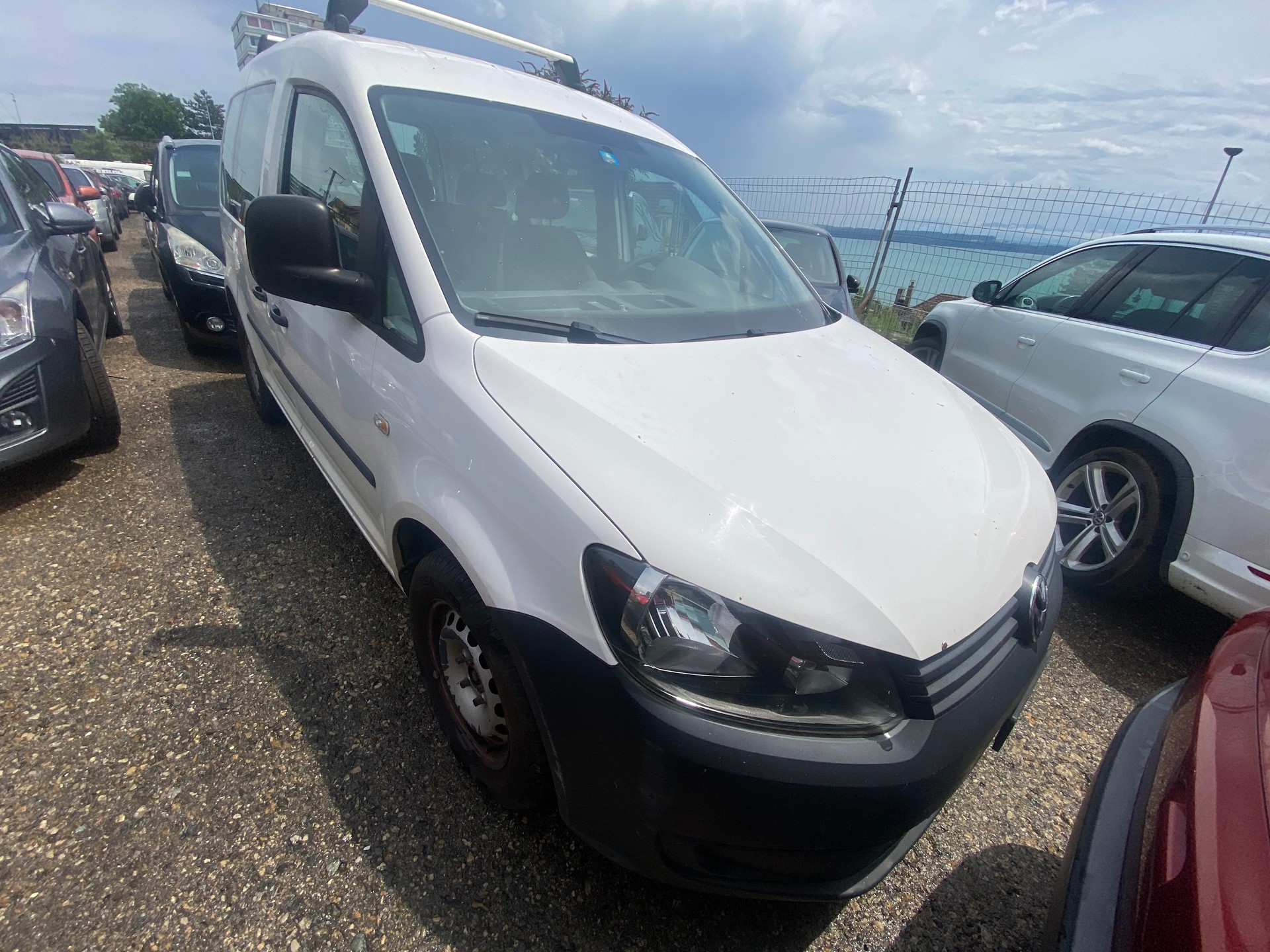 VW Caddy 1.2 TSI BlueMotion Technology-image-3