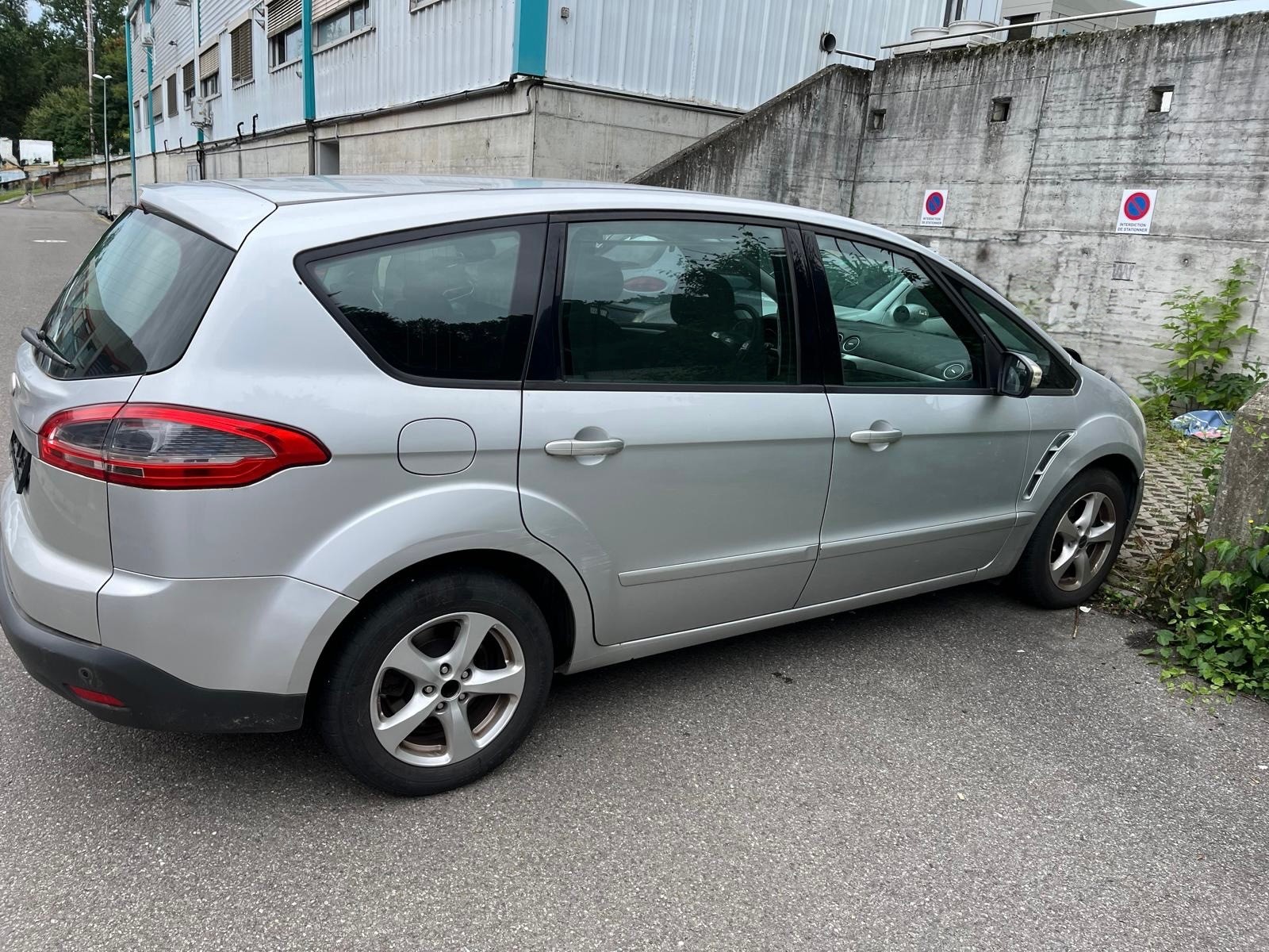 FORD S-Max 2.0 TDCi Titanium PowerShift-image-3