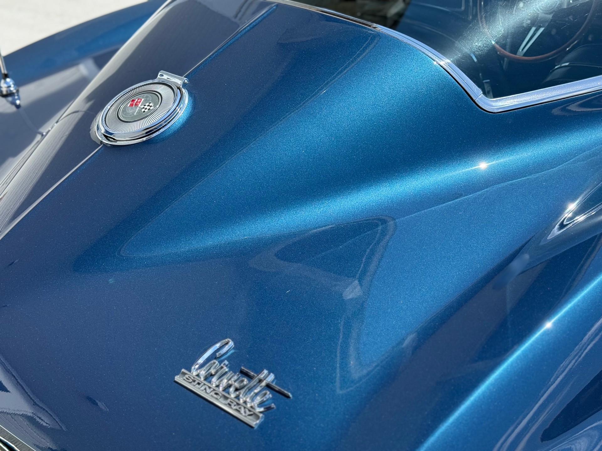 CHEVROLET CORVETTE-showroom-element-1