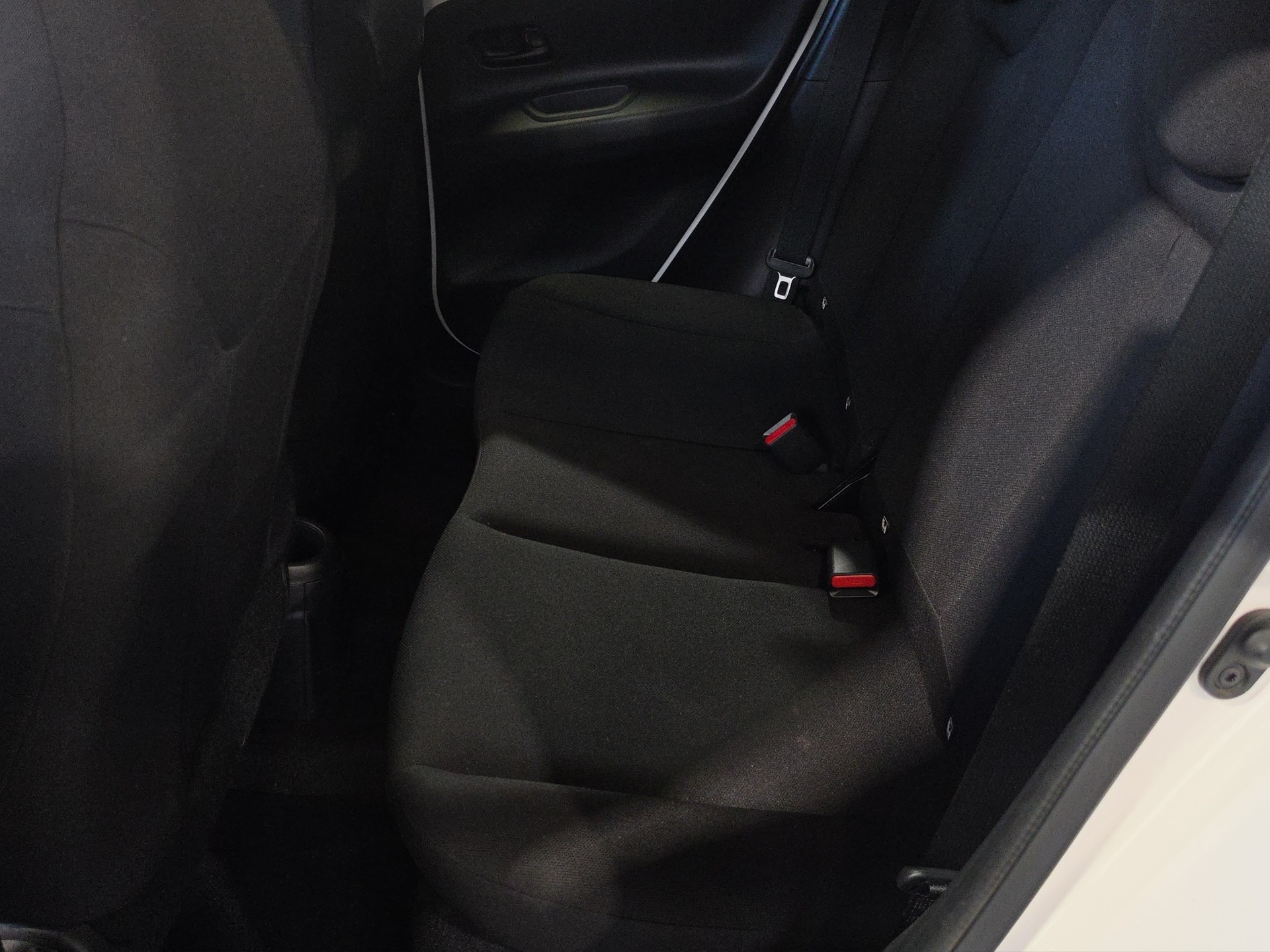TOYOTA Aygo X 1.0 VVT-i Comfort CVT-image-11