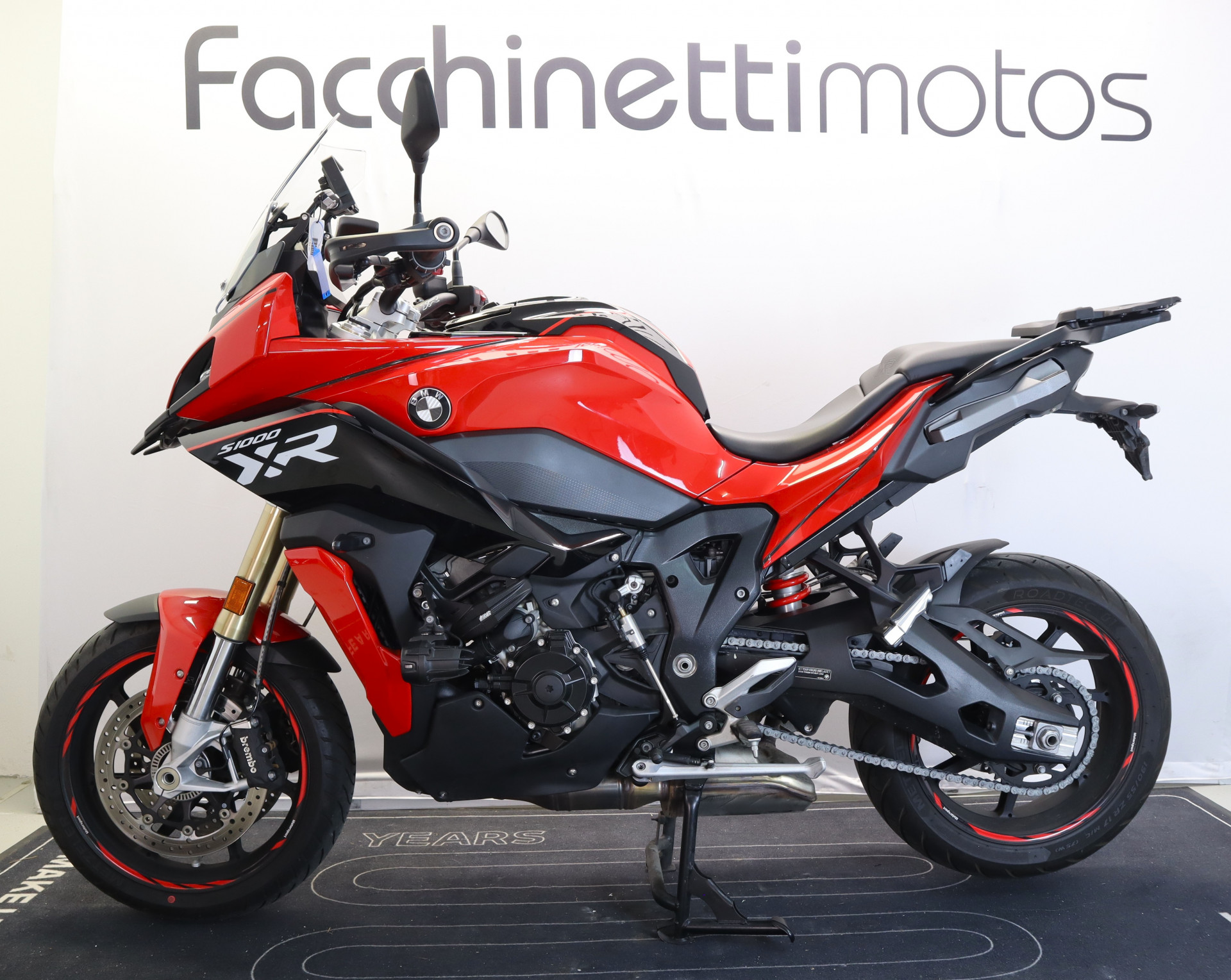BMW S 1000 XR-image-1