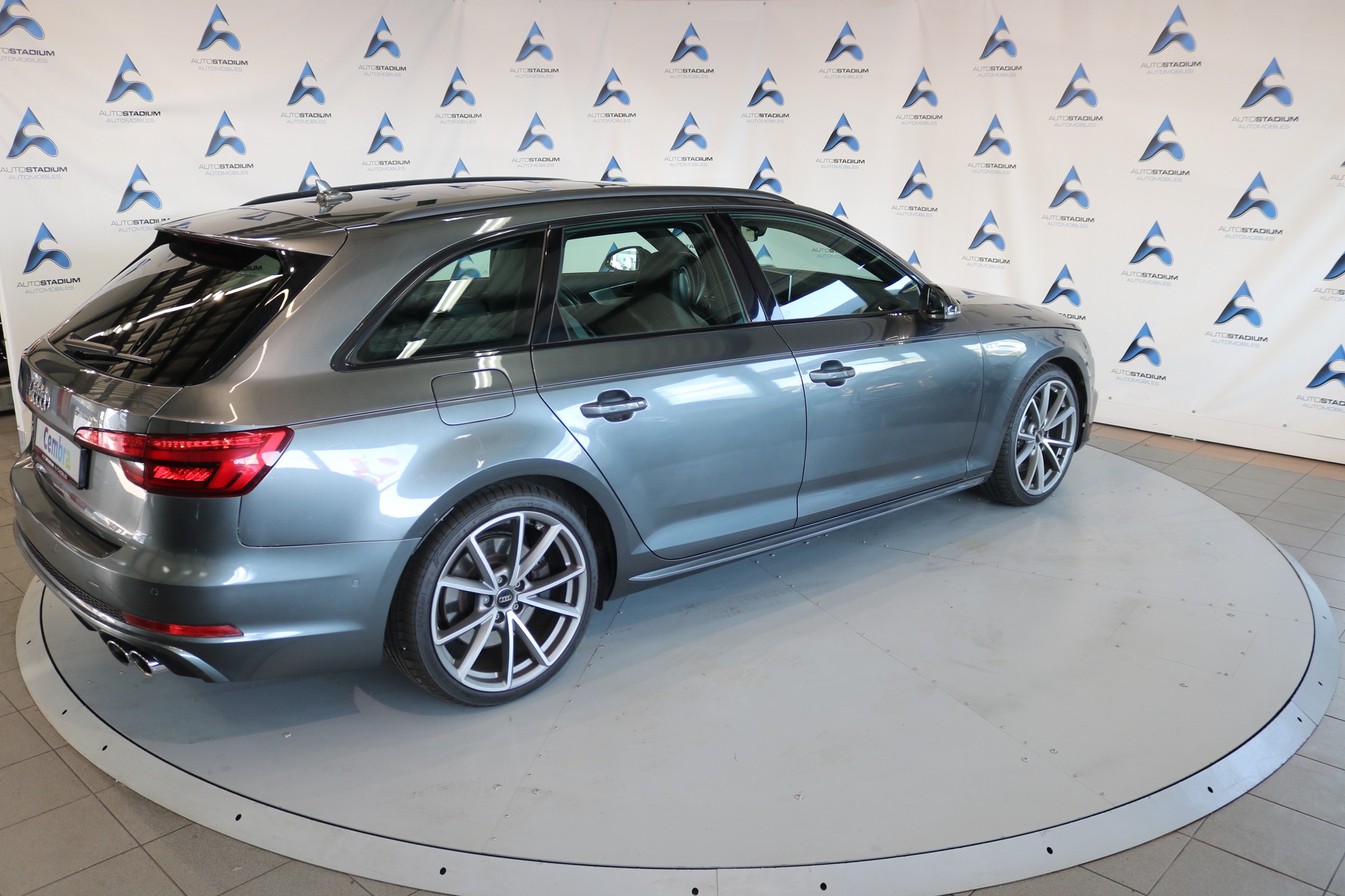 AUDI S4 Avant 3.0 TFSI quattro tiptronic-image-29