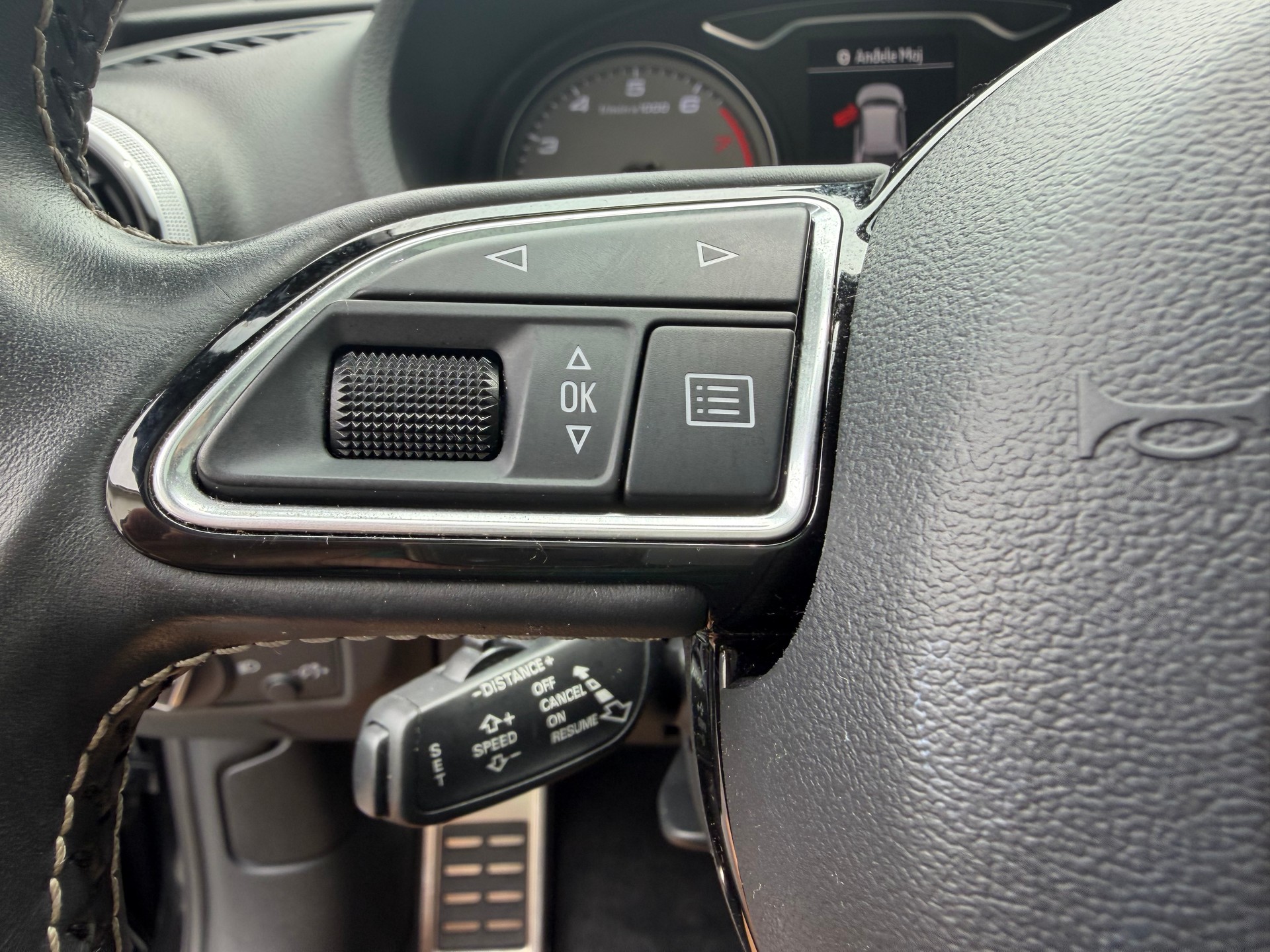 AUDI S3 Sportback 2.0 TFSI quattro S-tronic-image-20