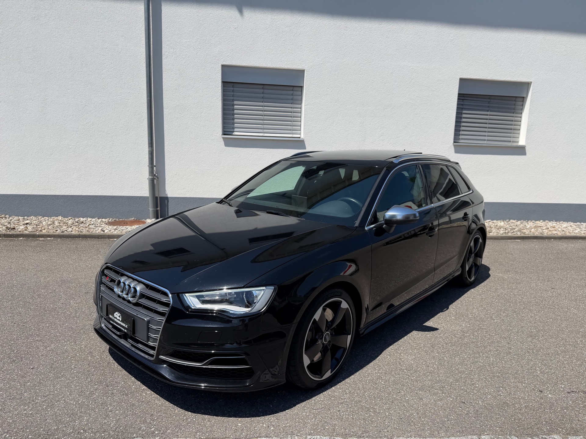 AUDI S3 Sportback 2.0 TFSI quattro S-tronic-image-10