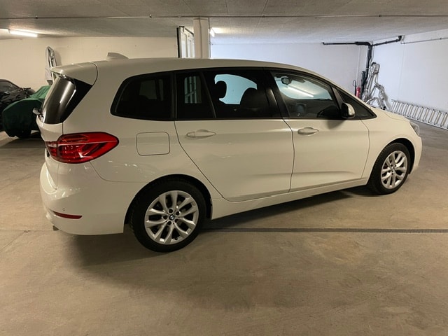 BMW 220d xDrive Gran Tourer Steptronic-image-3