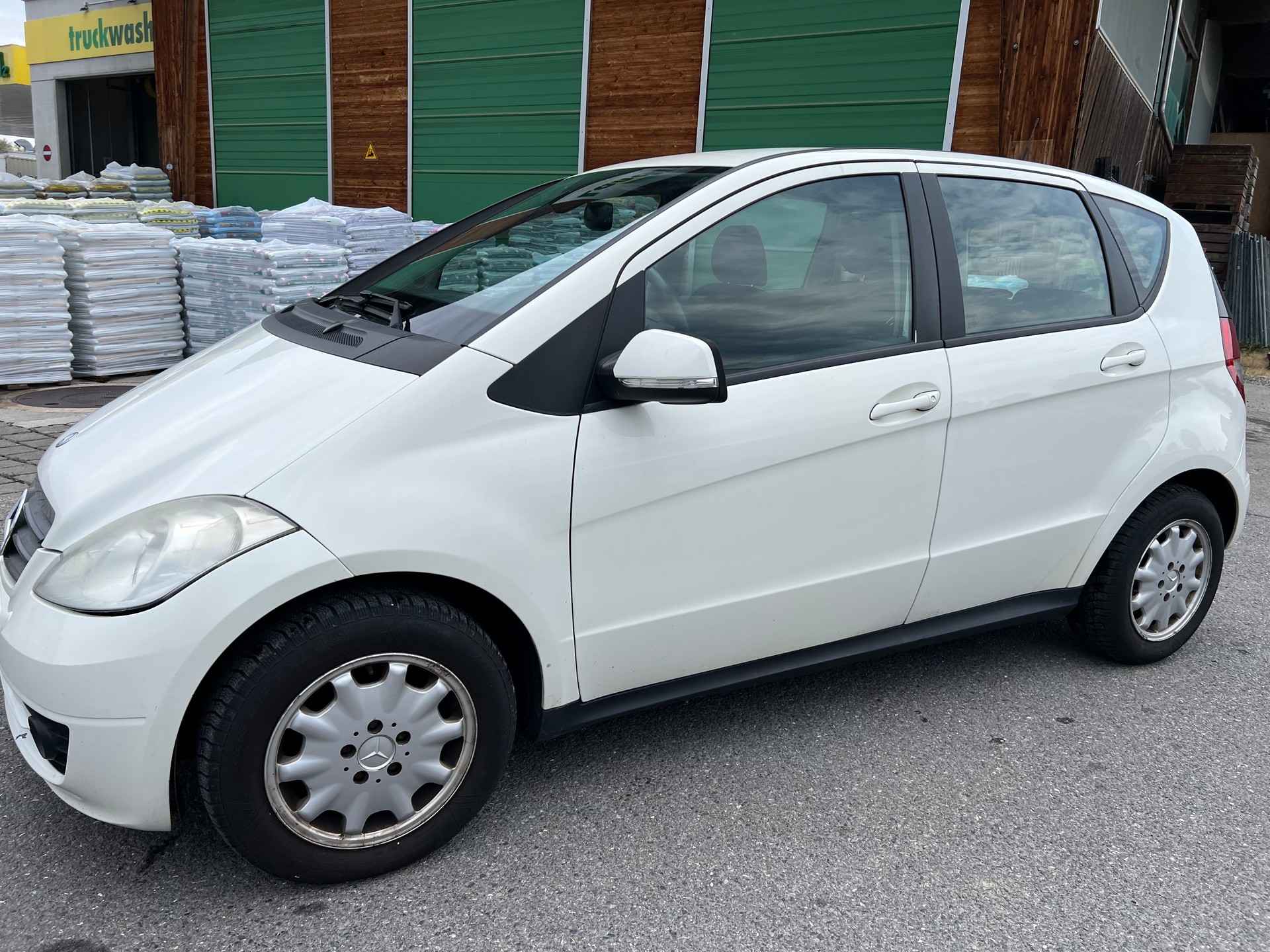 MERCEDES-BENZ A 160 (150) Avantgarde Autotronic-image-1